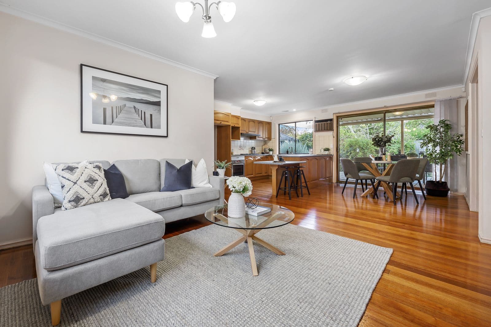 19 Annandale Crescent, Glen Waverley VIC 3150, Glen Waverley - Thumbnail 4