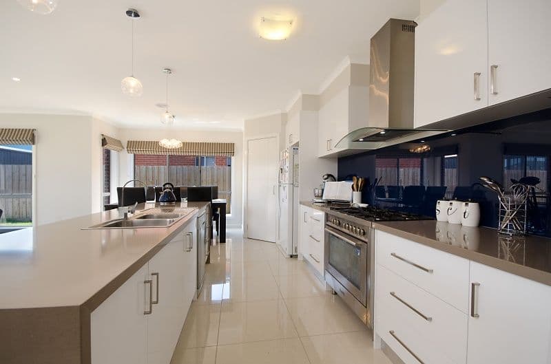 101 Gateway Road, WARRNAMBOOL VIC 3280, Warrnambool - Thumbnail 2