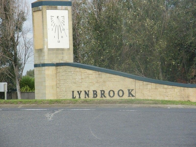 12 Kingsfield Crescent, LYNBROOK VIC 3975, Lynbrook - Thumbnail 5