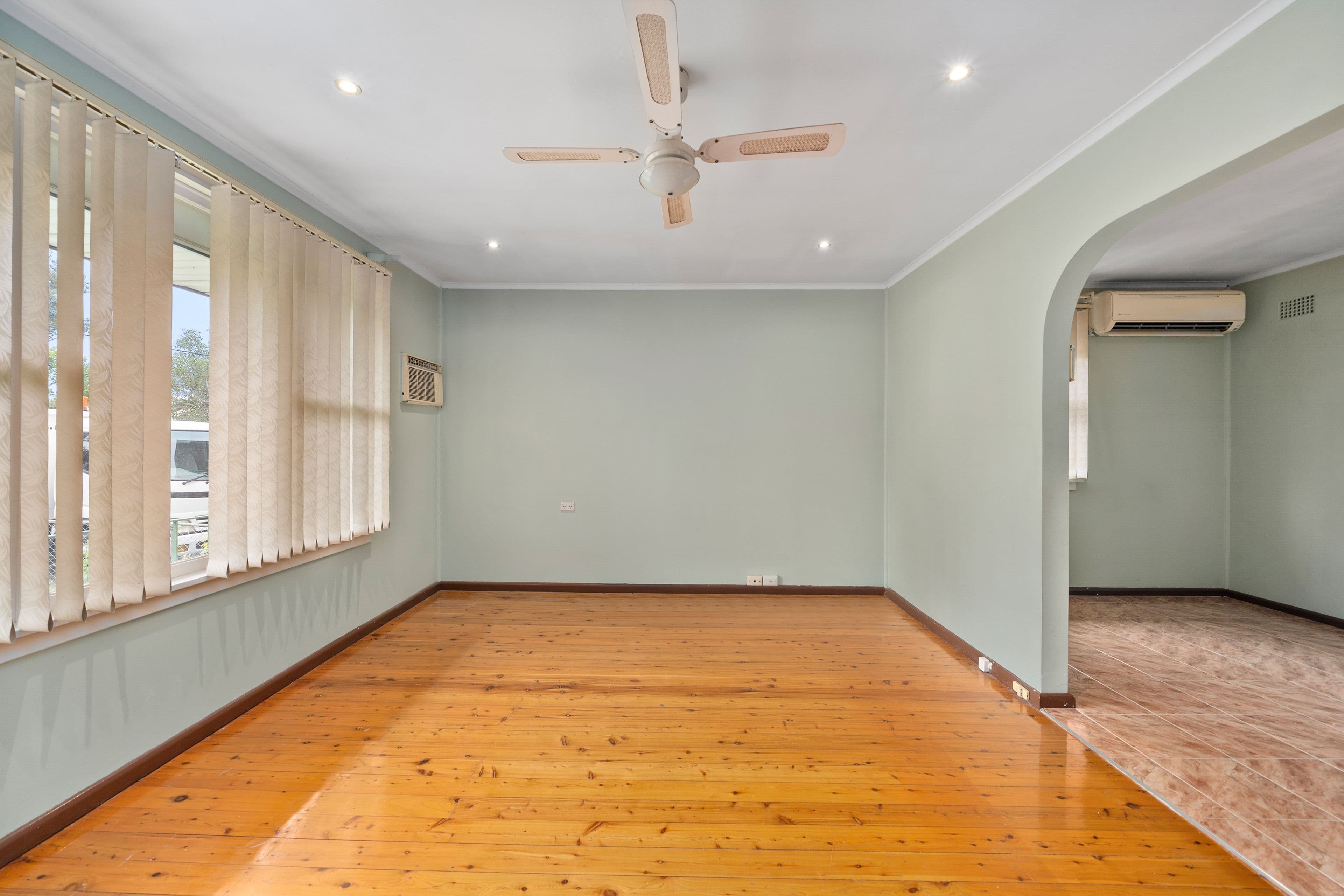 20 Cabramatta Avenue, Miller NSW 2168, Miller - Thumbnail 5