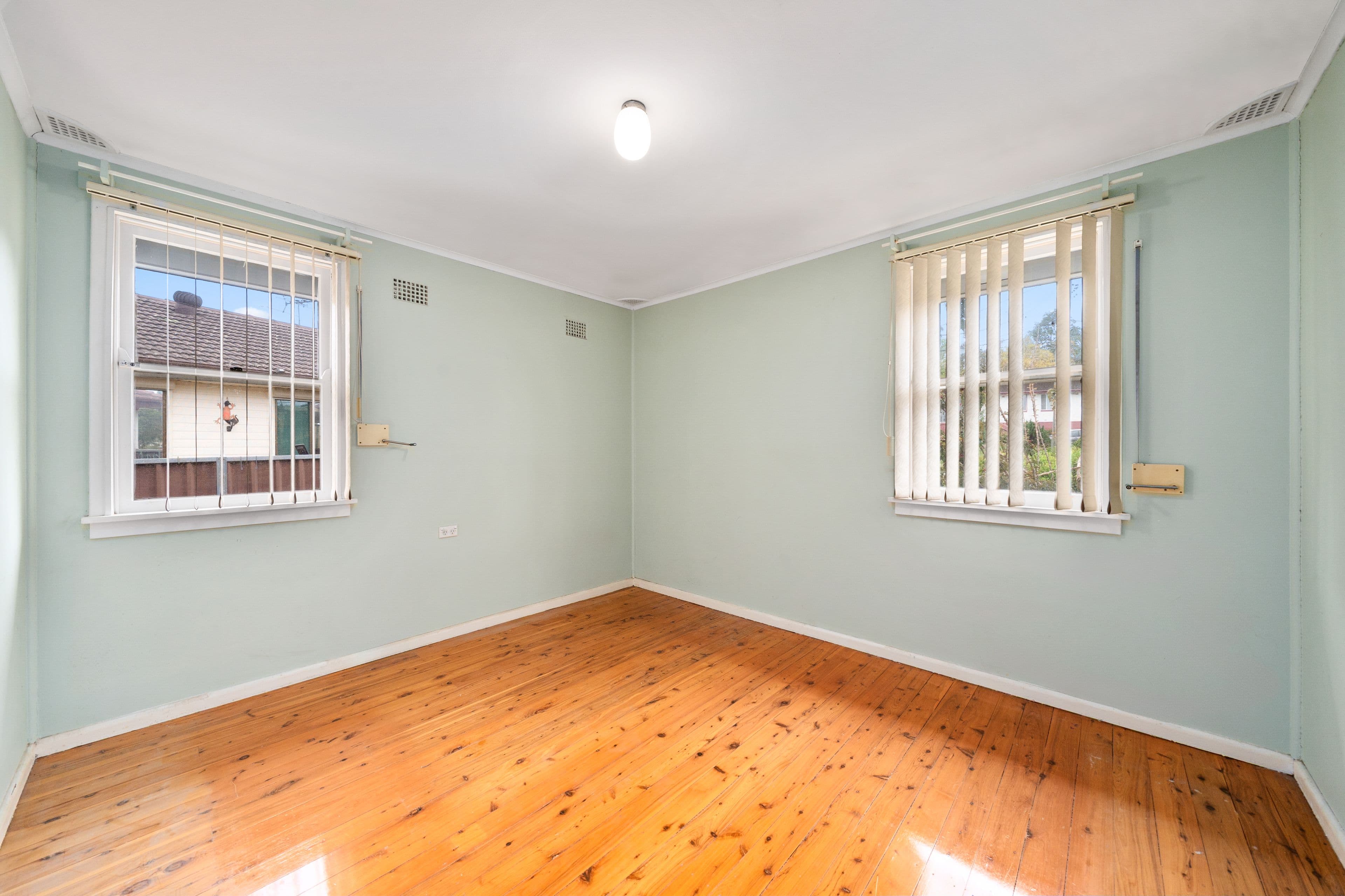 20 Cabramatta Avenue, Miller NSW 2168, Miller - Thumbnail 6