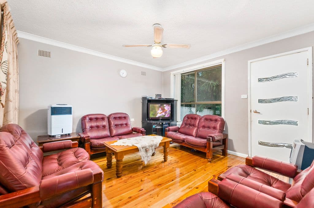6 Wirri Place, Berkeley - Thumbnail 3
