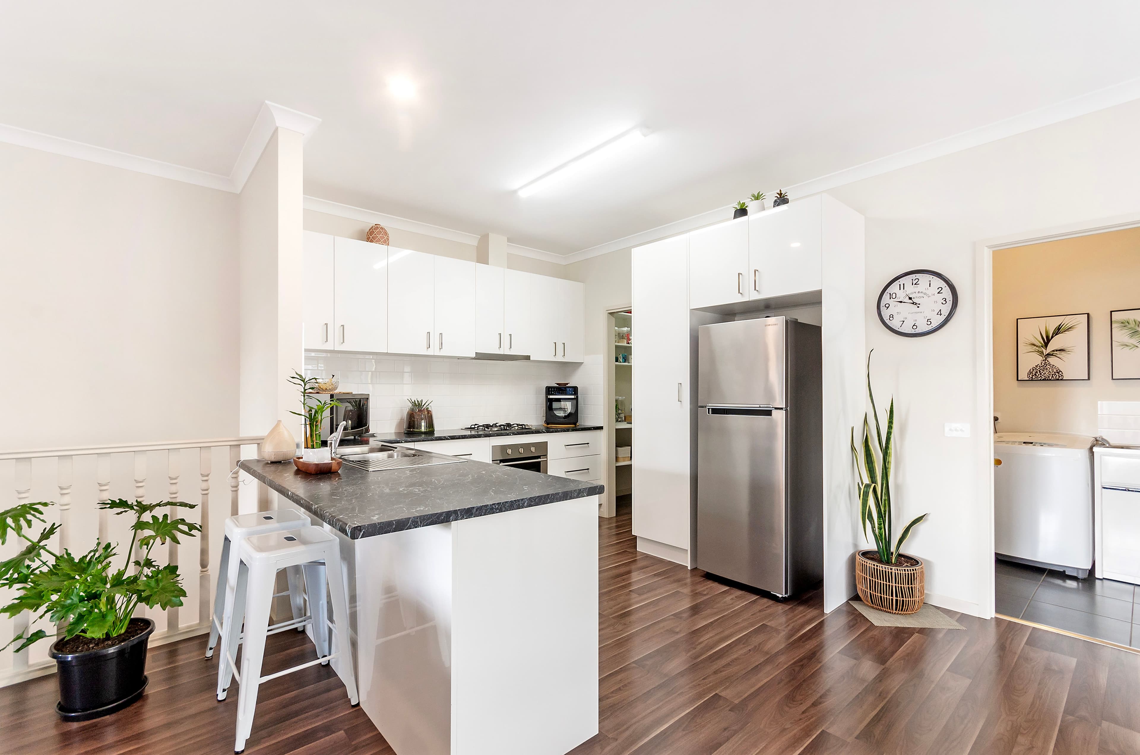 28 Napier Place, Warrnambool VIC 3280, Warrnambool - Thumbnail 3