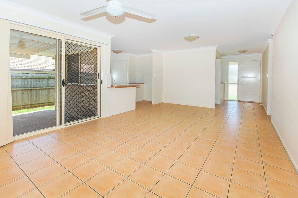 7 Alexander Close, Redbank Plains QLD 4301, Redbank Plains - Thumbnail 2