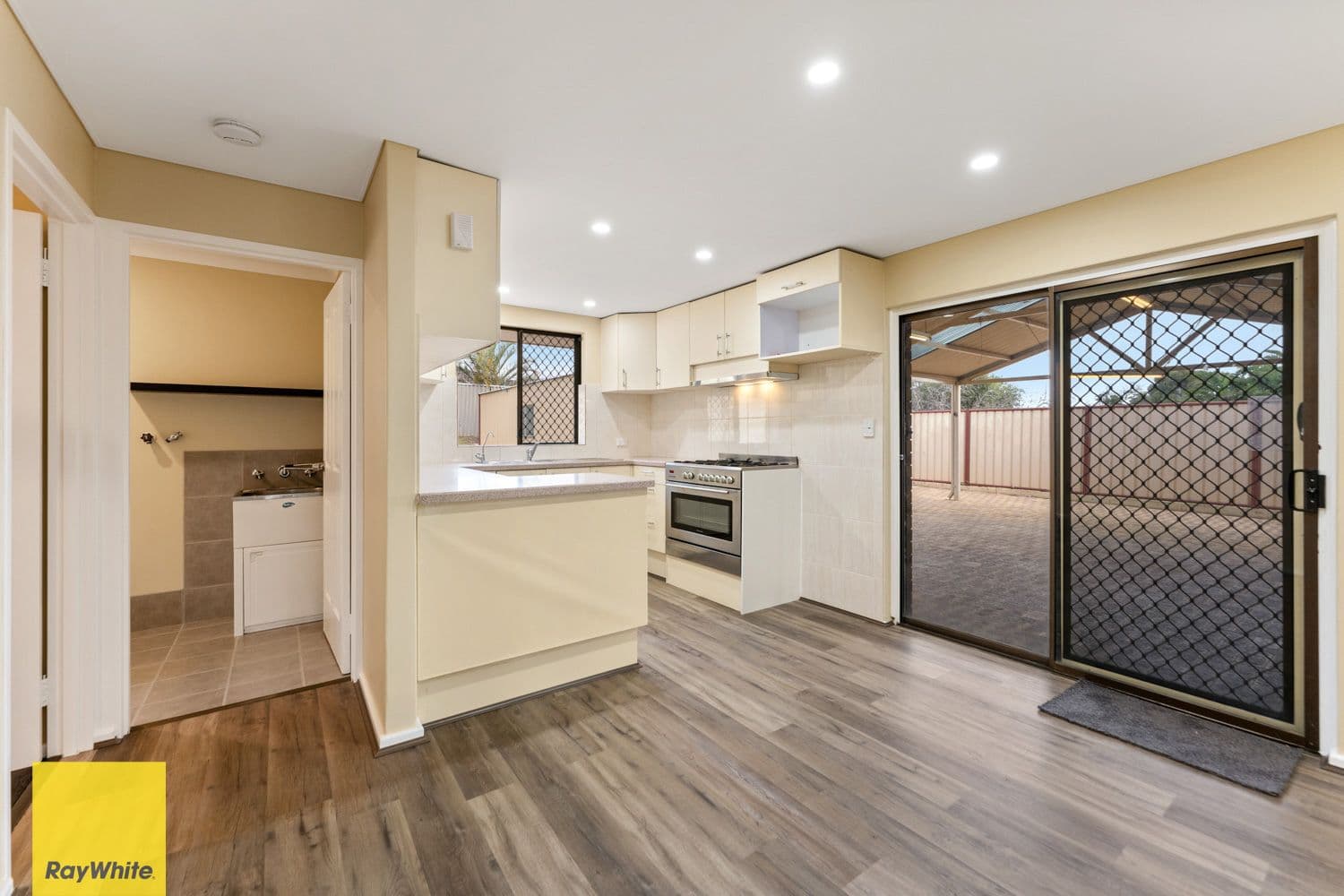 8 Wanill Place, Wanneroo WA 6065, Wanneroo - Thumbnail 6