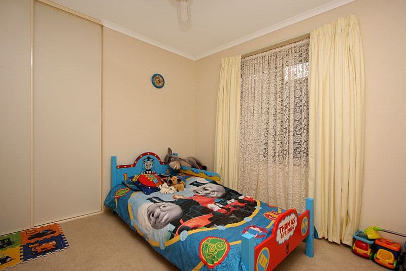 2 Jacaranda Drive, CRAIGMORE SA 5114, Craigmore - Thumbnail 6