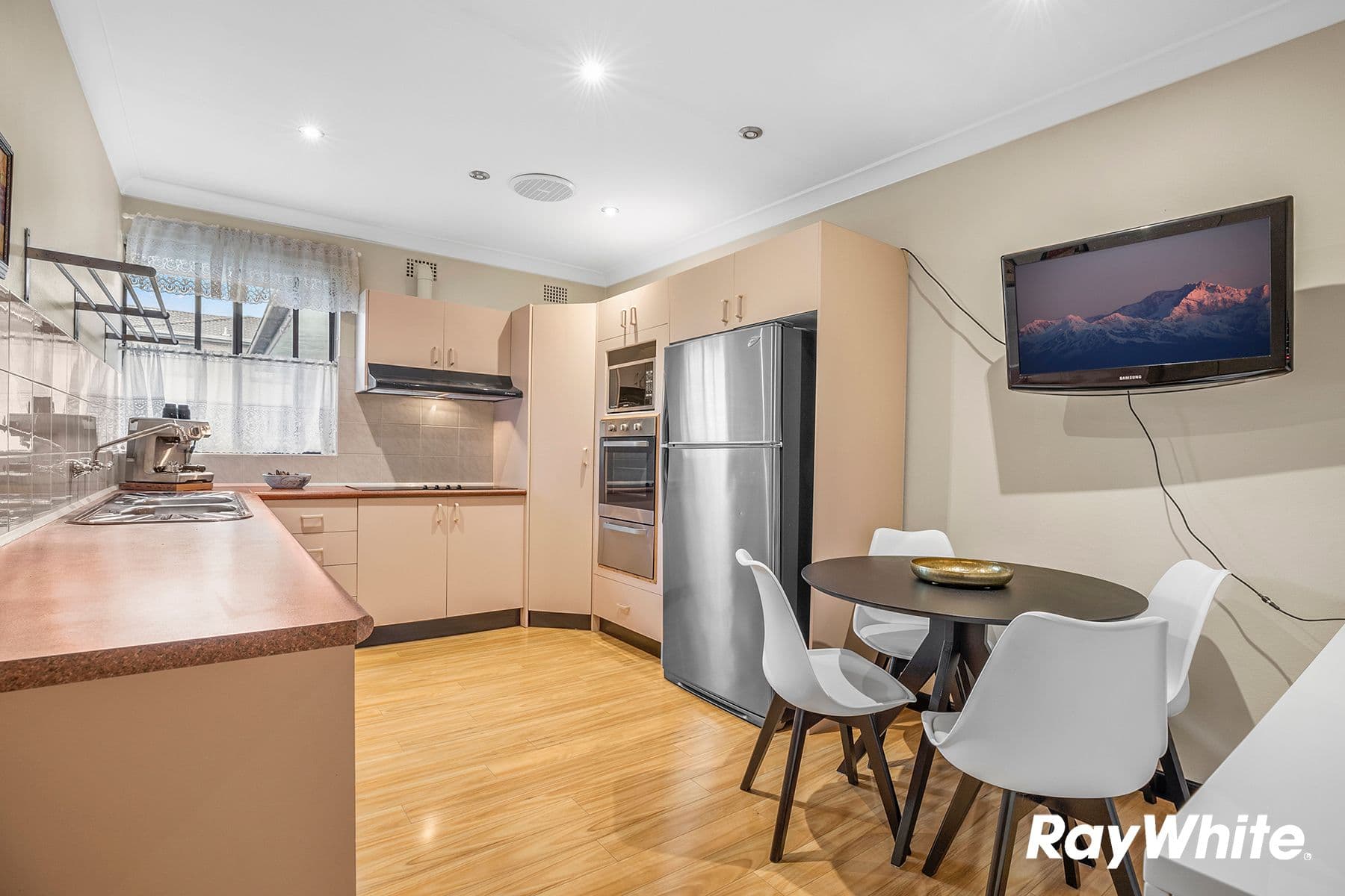 7/34-38 Shadforth Street, Wiley Park NSW 2195, Wiley Park - Thumbnail 2