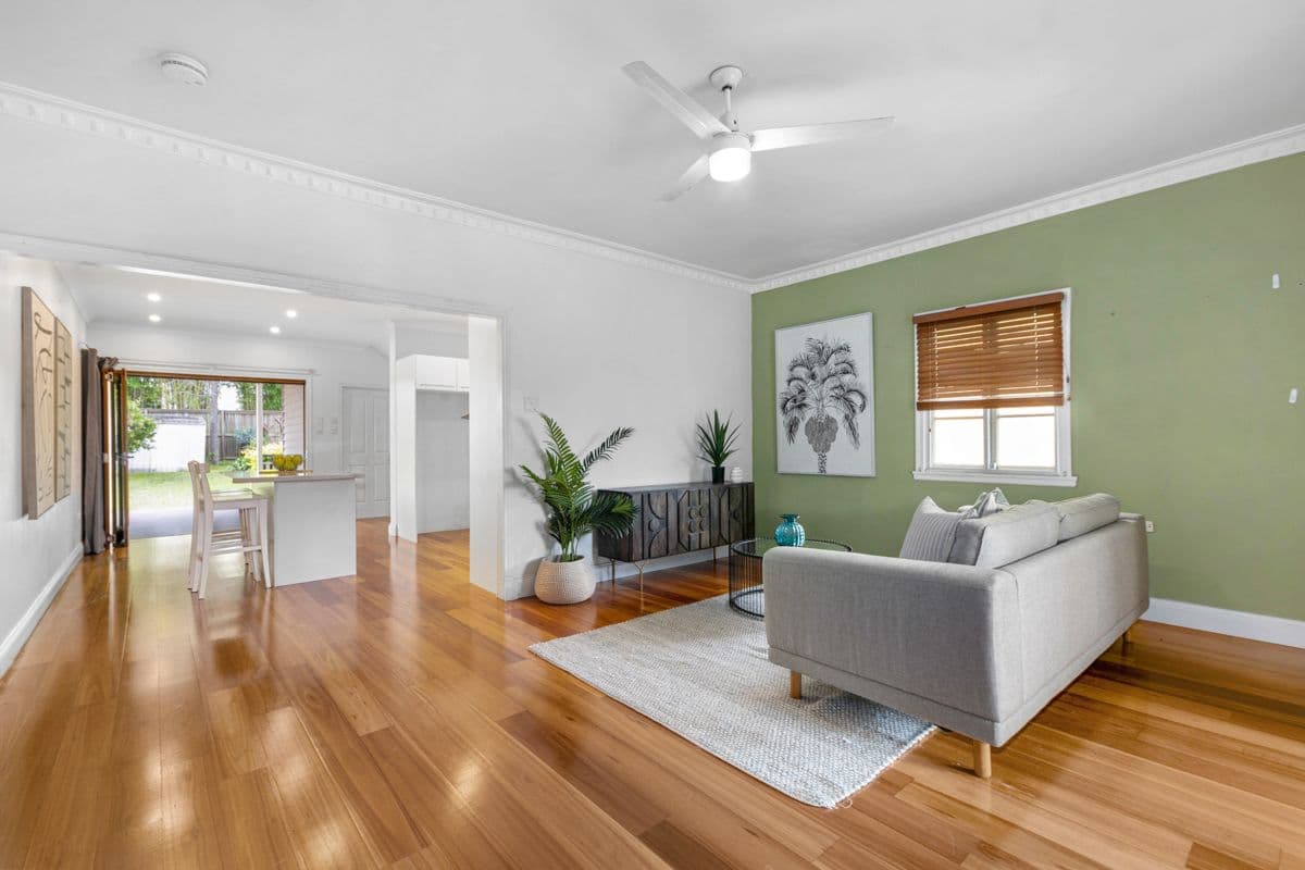 33 Lancelot Street, Tennyson QLD 4105, Tennyson - Thumbnail 3