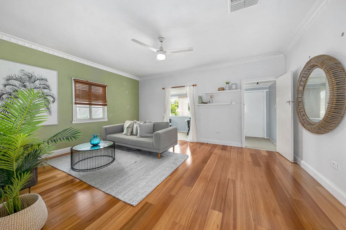 33 Lancelot Street, Tennyson QLD 4105, Tennyson - Thumbnail 4