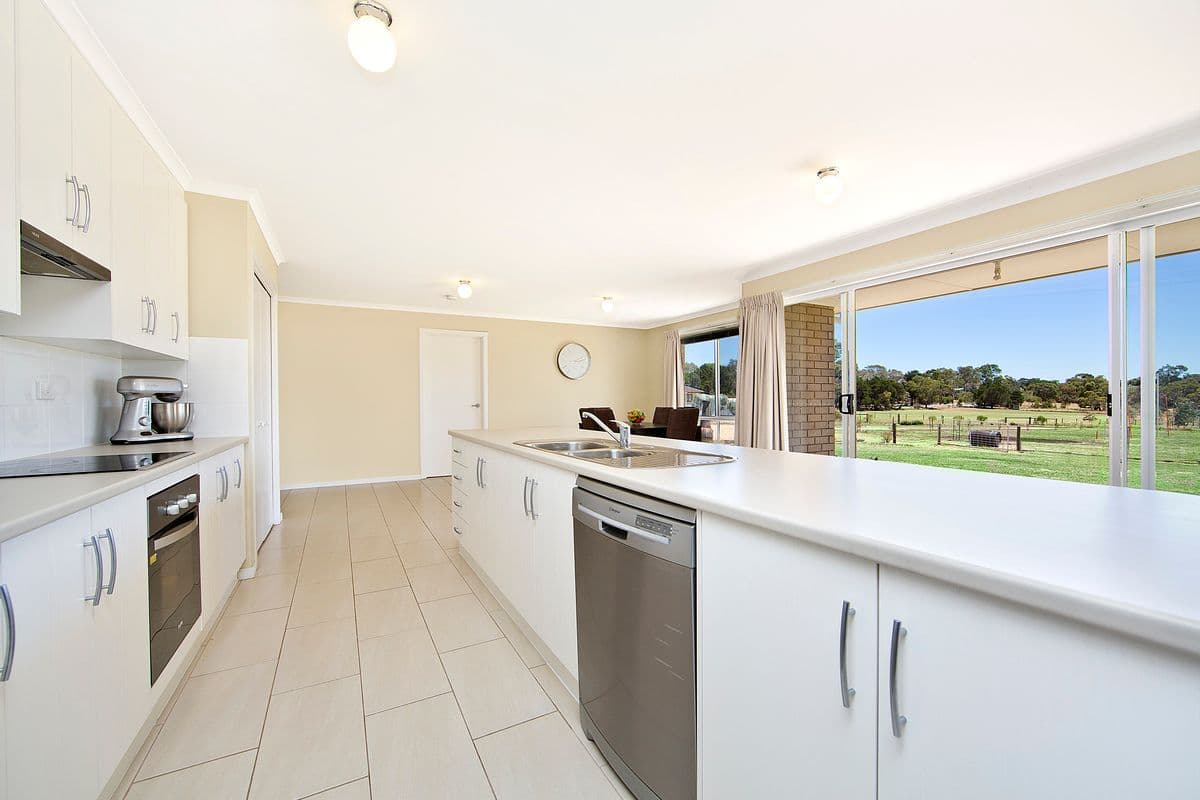 215c Cockatoo Lane, COCKATOO VALLEY SA 5351, Cockatoo Valley - Image 1