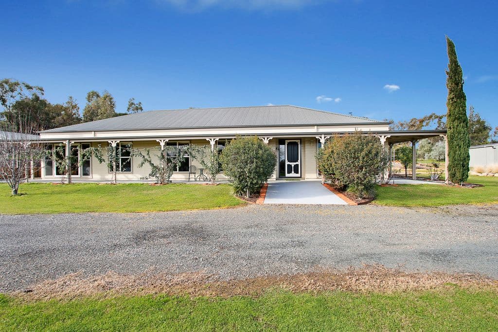 31 Sheridan Court, Rutherglen VIC 3685, Rutherglen - Image 1