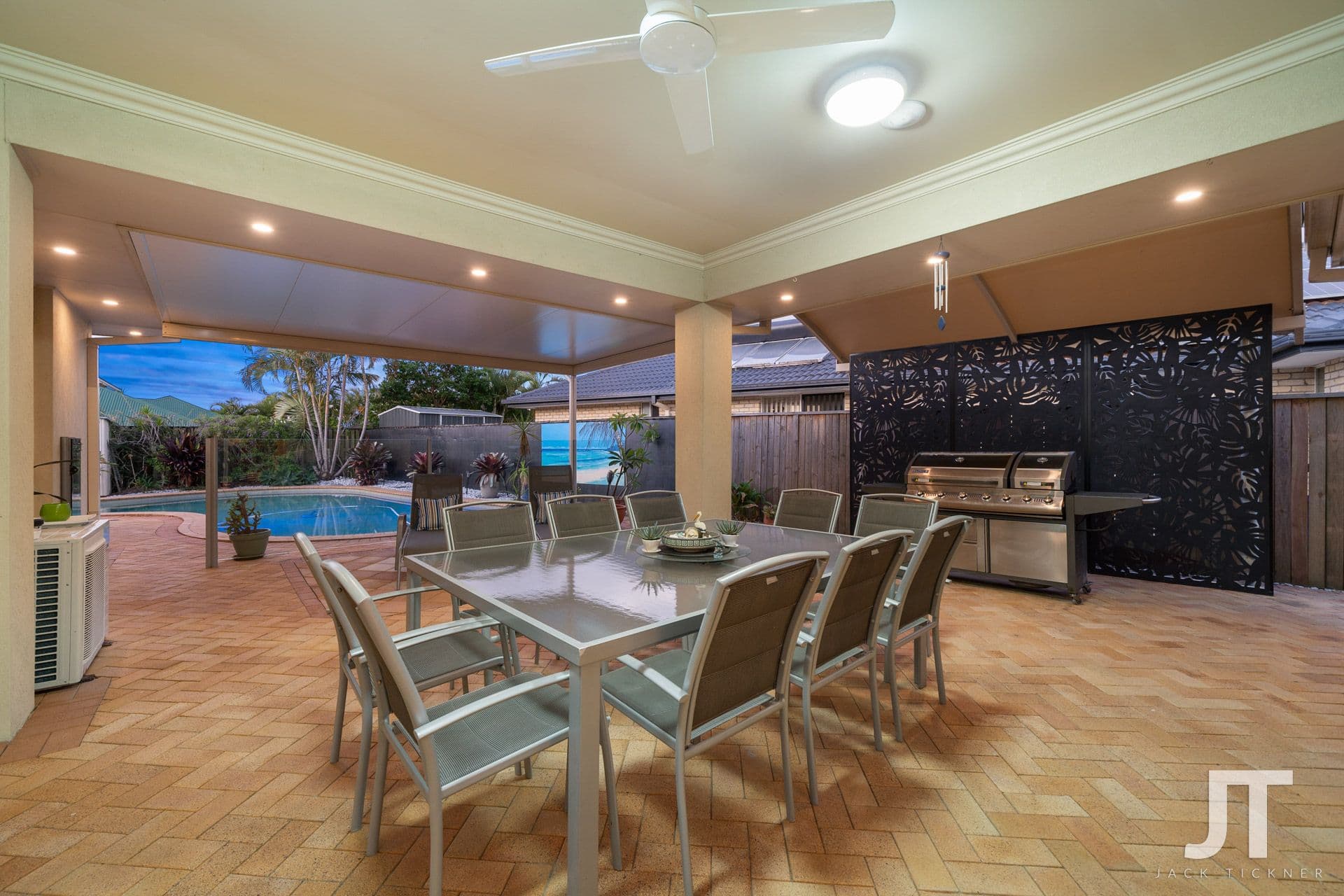20 Lancewood Circuit, Robina QLD 4226, Robina - Thumbnail 2