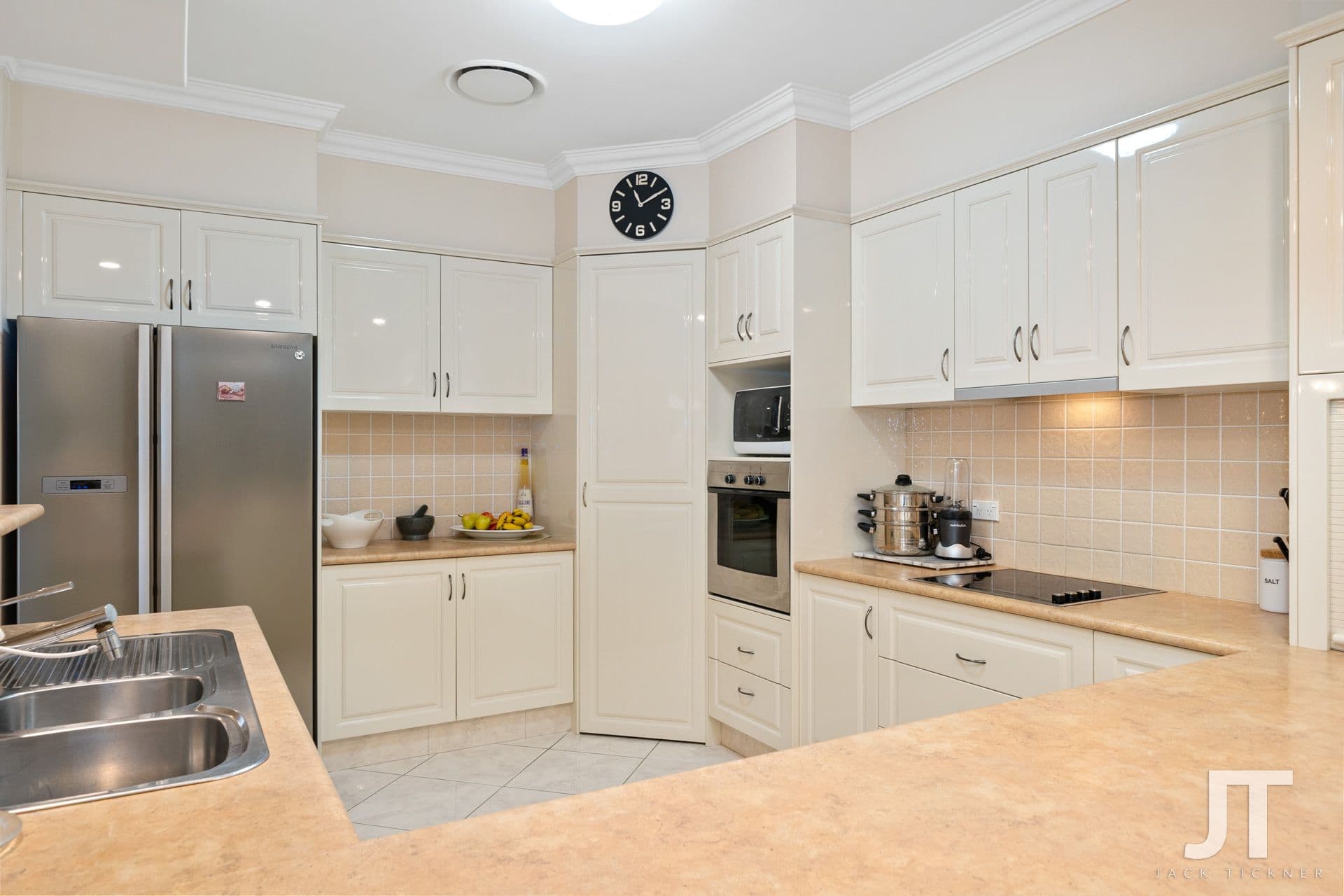 20 Lancewood Circuit, Robina QLD 4226, Robina - Thumbnail 8