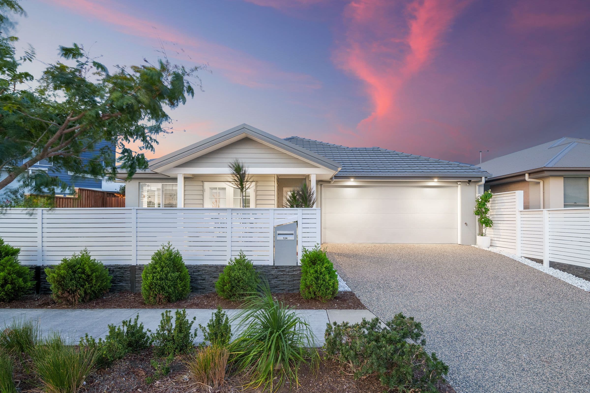 124 Lakeview Promenade, Newport QLD 4020, Newport - Image 1