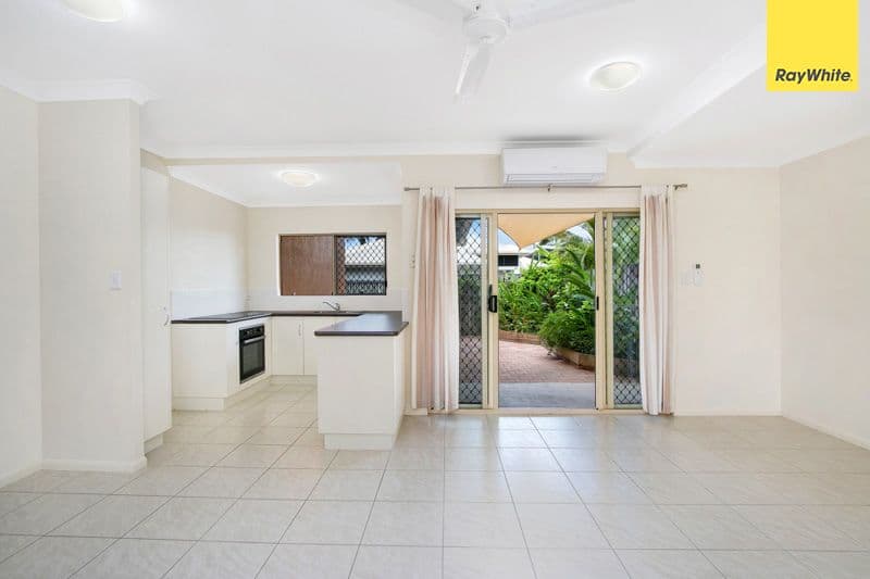 18 Oyster Court, Trinity Beach QLD 4879, Trinity Beach - Thumbnail 2