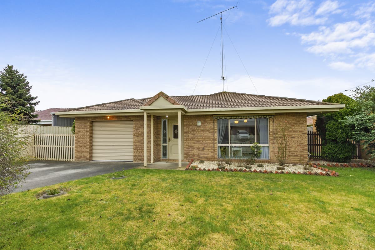 9 Linden Court, Morwell VIC 3840, Morwell - Image 1