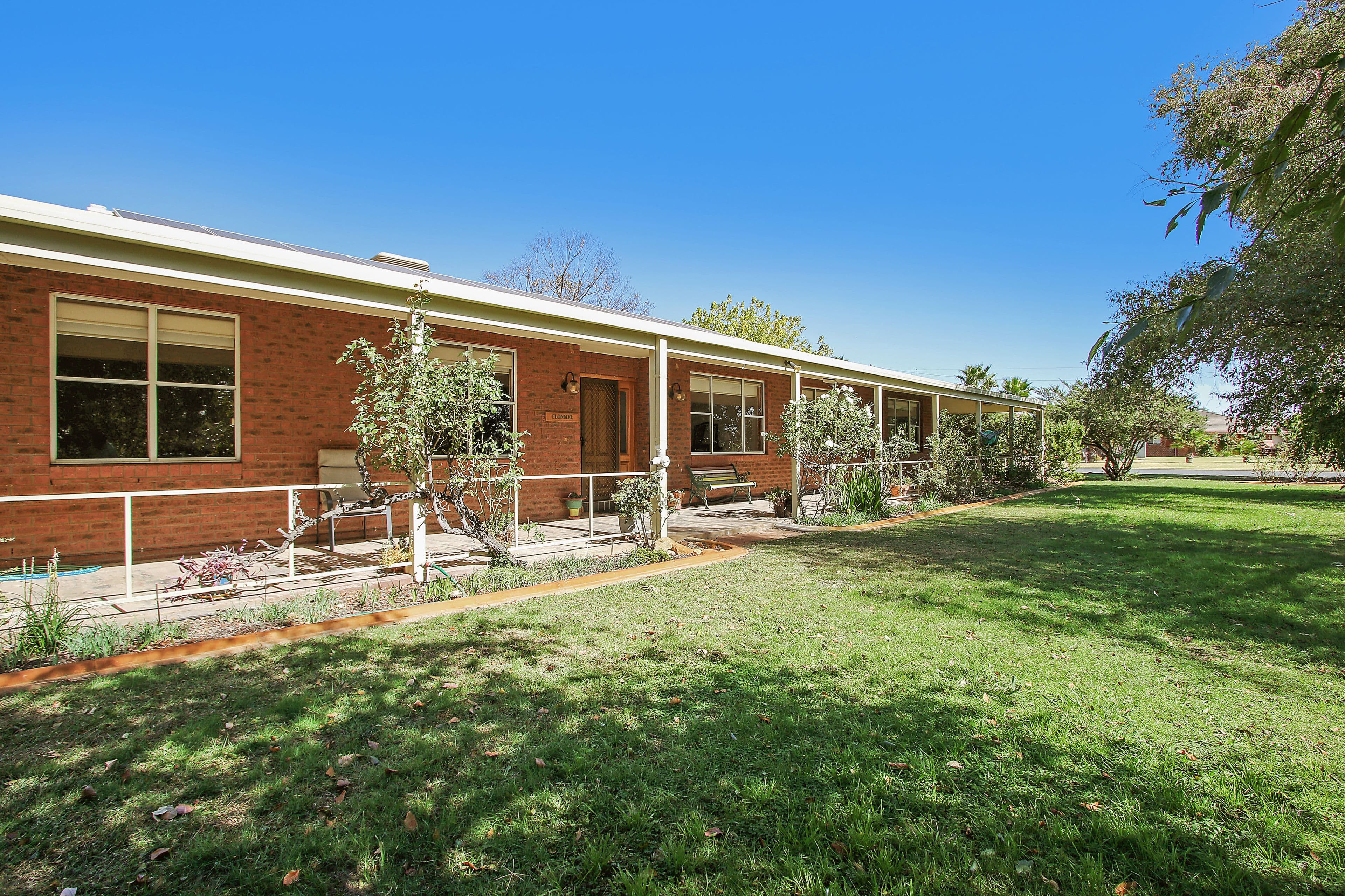 82 Pell Street, Howlong - Image 1