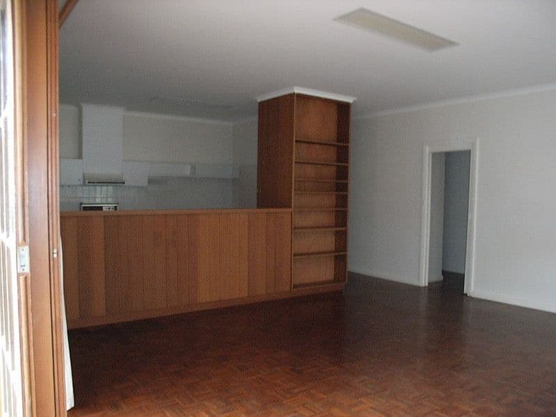 44 Rutley Crescent, ECHUCA VIC 3564, Echuca - Thumbnail 4