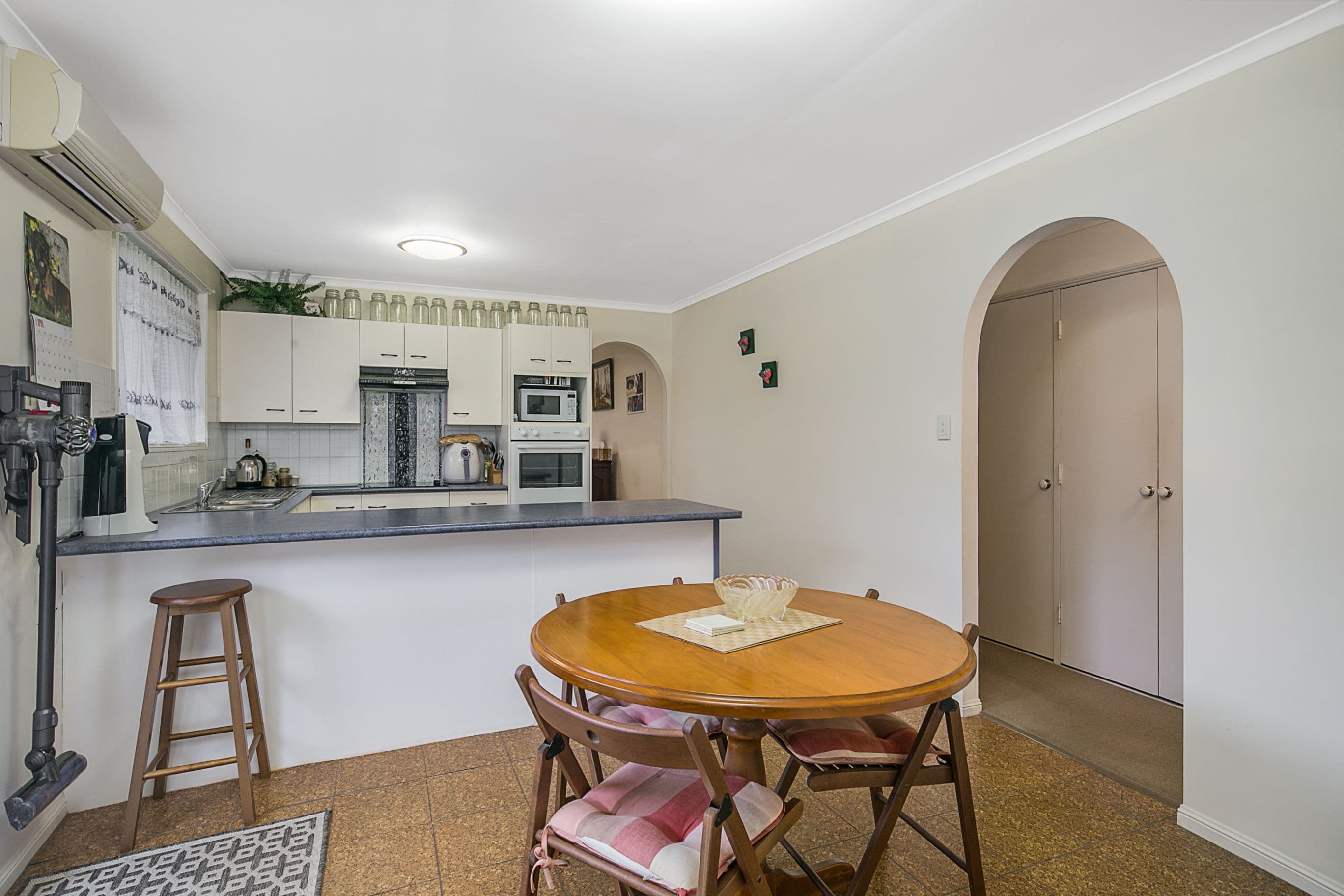 68 Langdon Street, Cleveland QLD 4163, Cleveland - Thumbnail 4