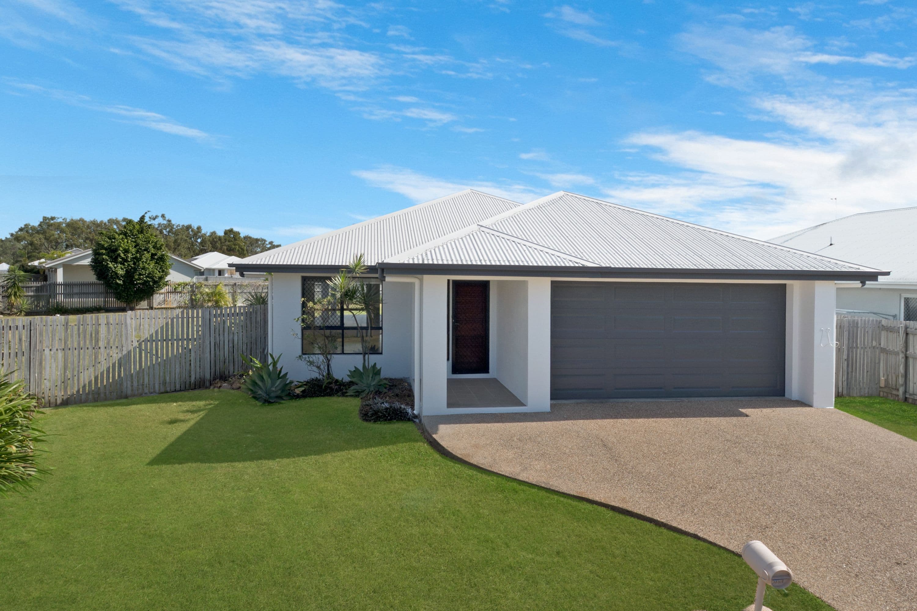 27 Tipperary Street, Mount Low QLD 4818, Mount Low - Image 1