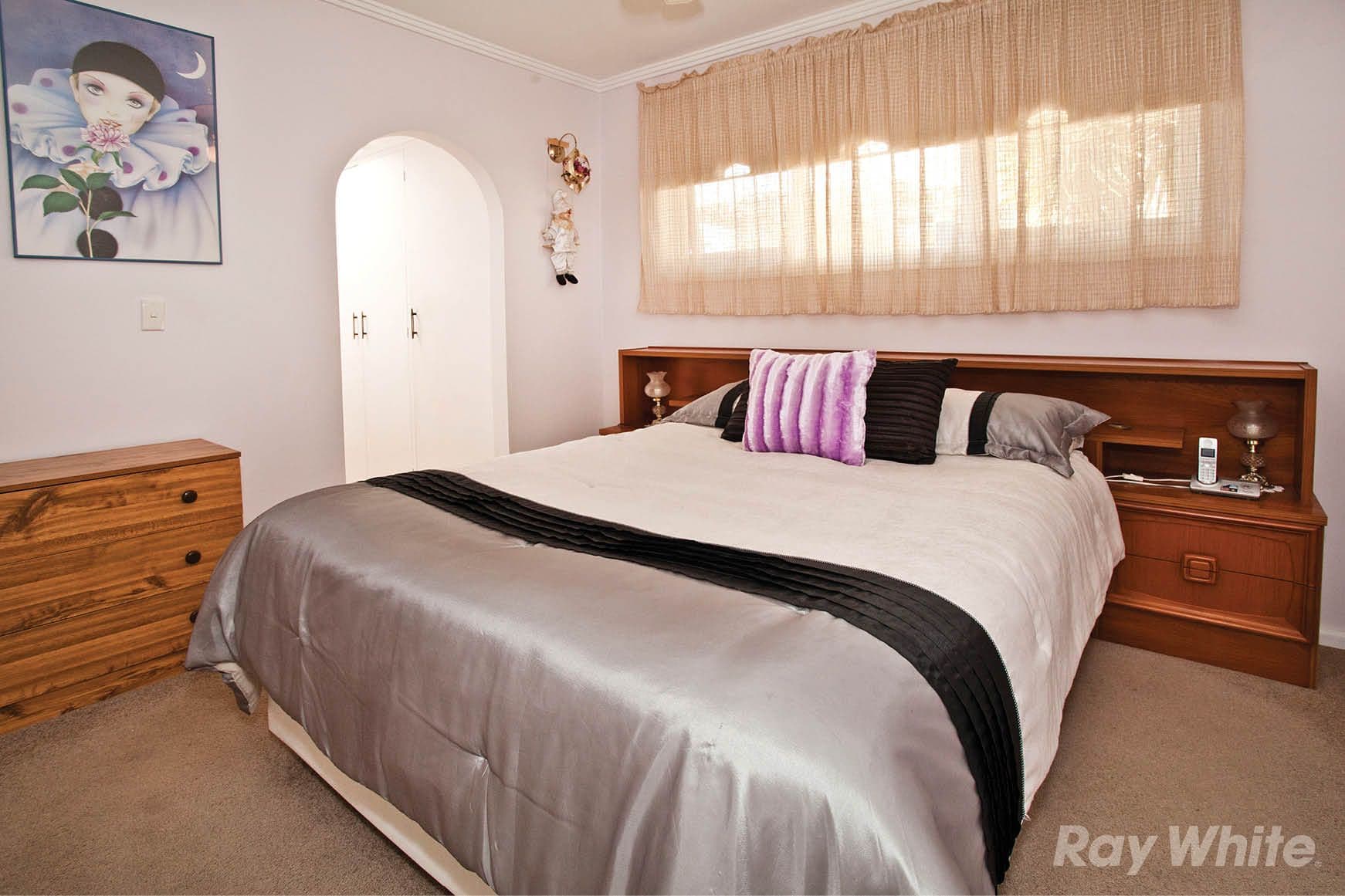 24 Durward Avenue, Glen Waverley VIC 3150, Glen Waverley - Thumbnail 5