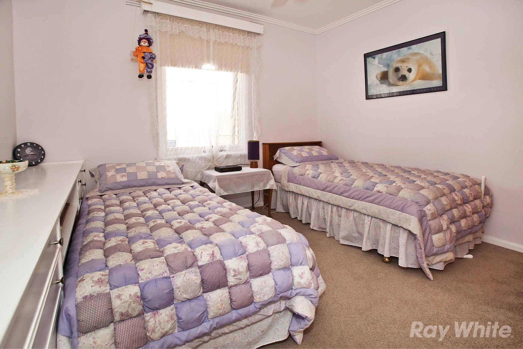 24 Durward Avenue, Glen Waverley VIC 3150, Glen Waverley - Thumbnail 6