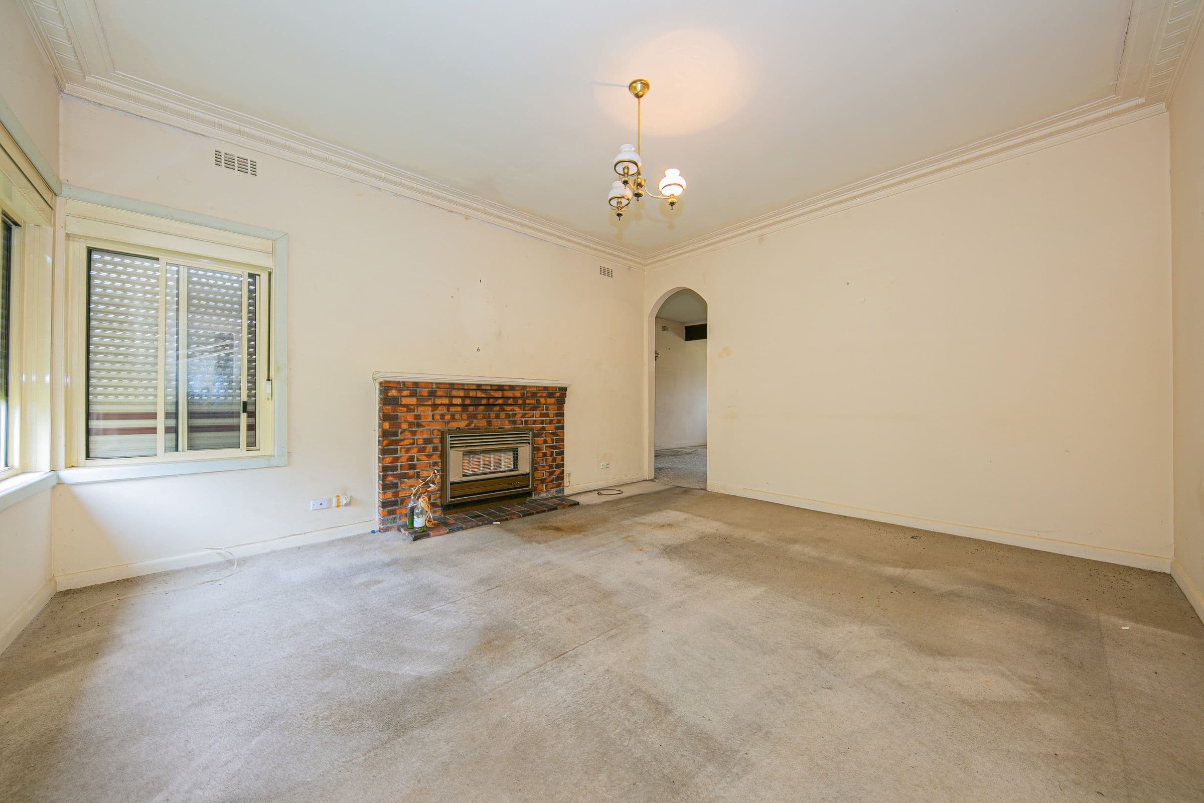 12 Montpellier Road, Burwood VIC 3125, Burwood - Thumbnail 2