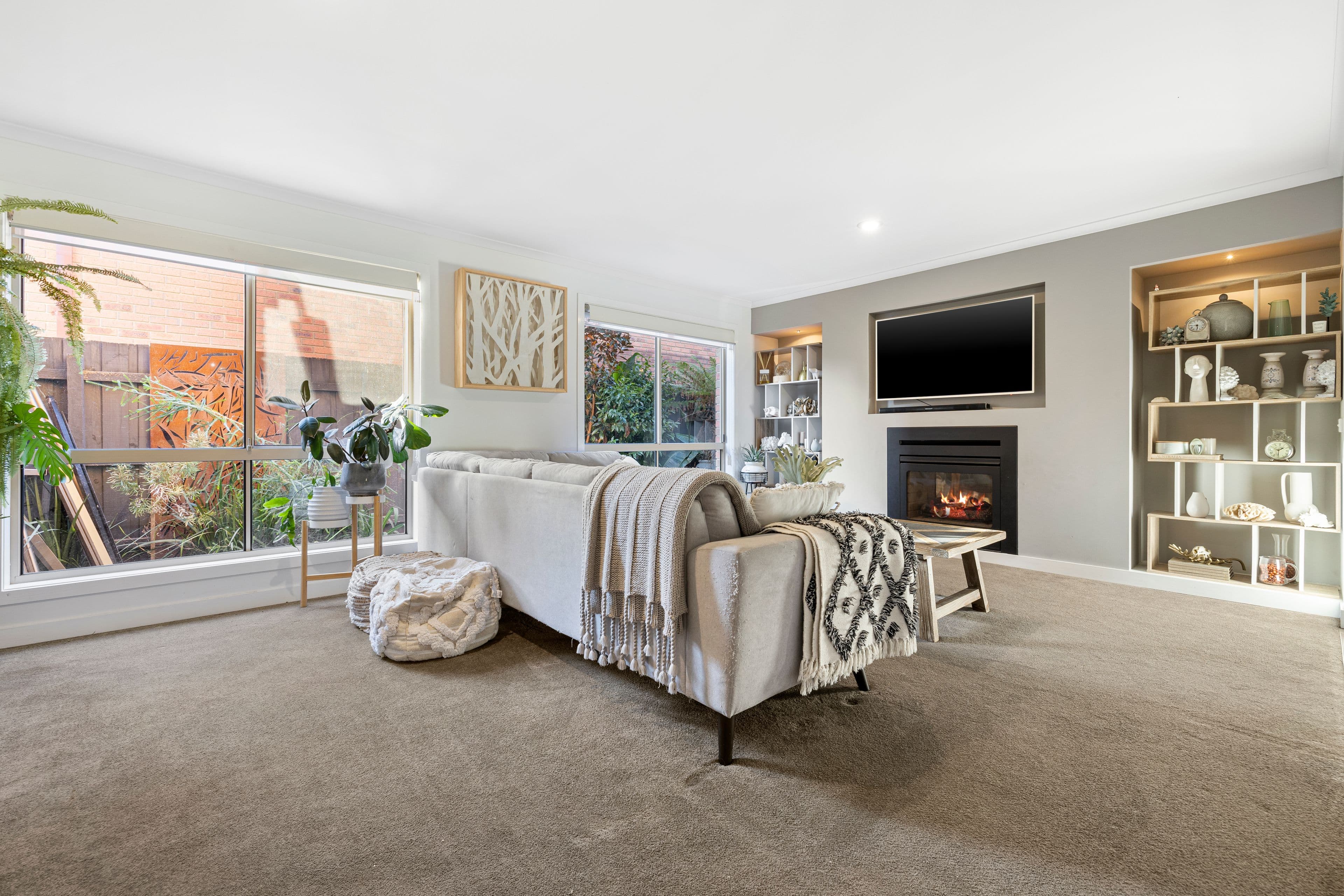 69 Fairway Drive, Rowville VIC 3178, Rowville - Thumbnail 2