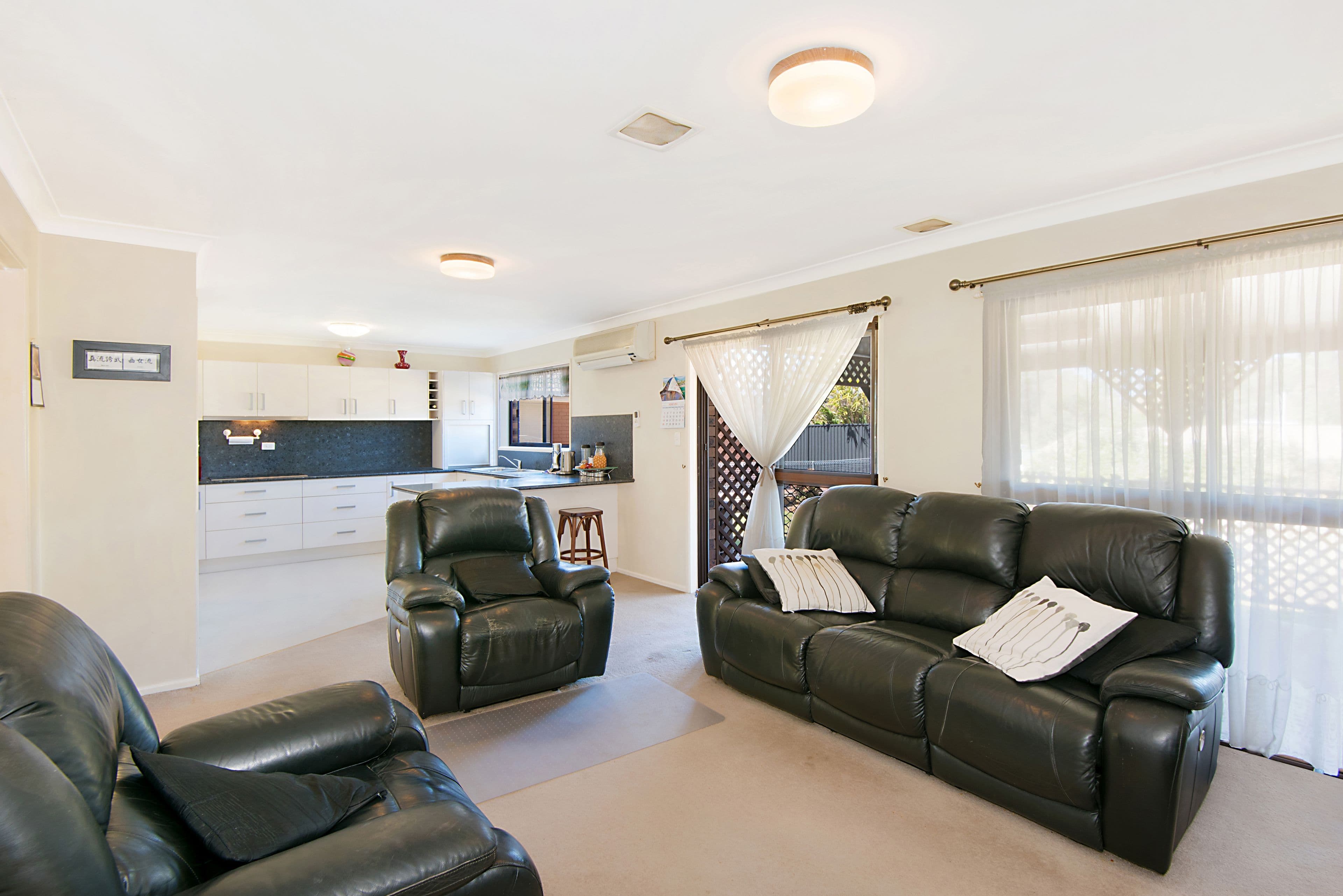 11 Michelle Crescent, Wishart QLD 4122, Wishart - Thumbnail 4