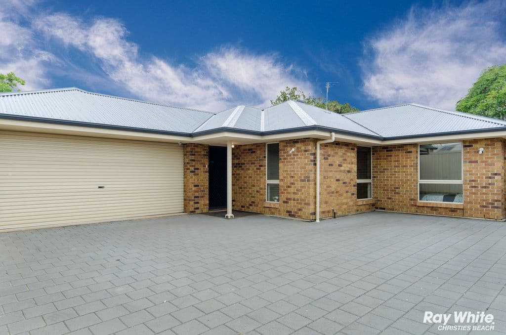 13 Petersen Crescent, Port Noarlunga SA 5167, Port Noarlunga - Image 1