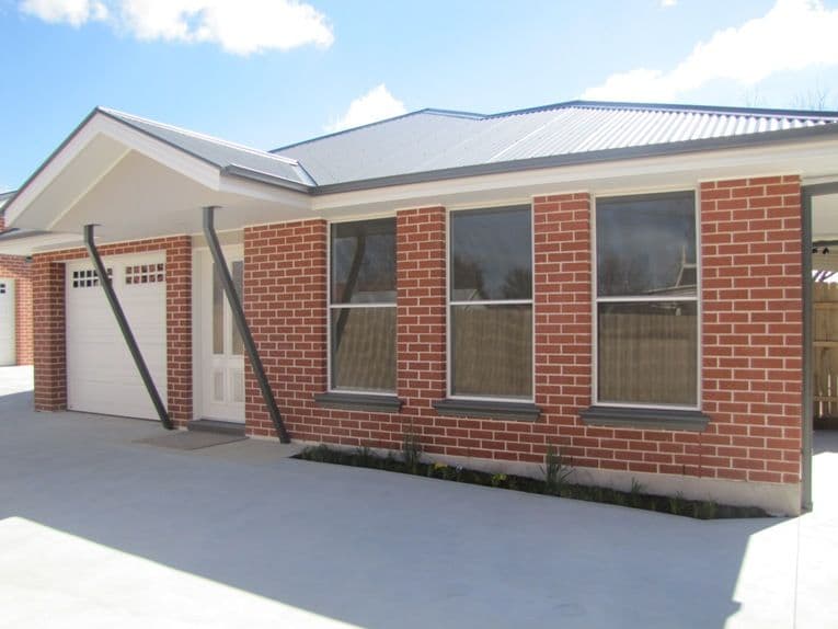68 Lambert Street, BATHURST NSW 2795, Bathurst - Image 1