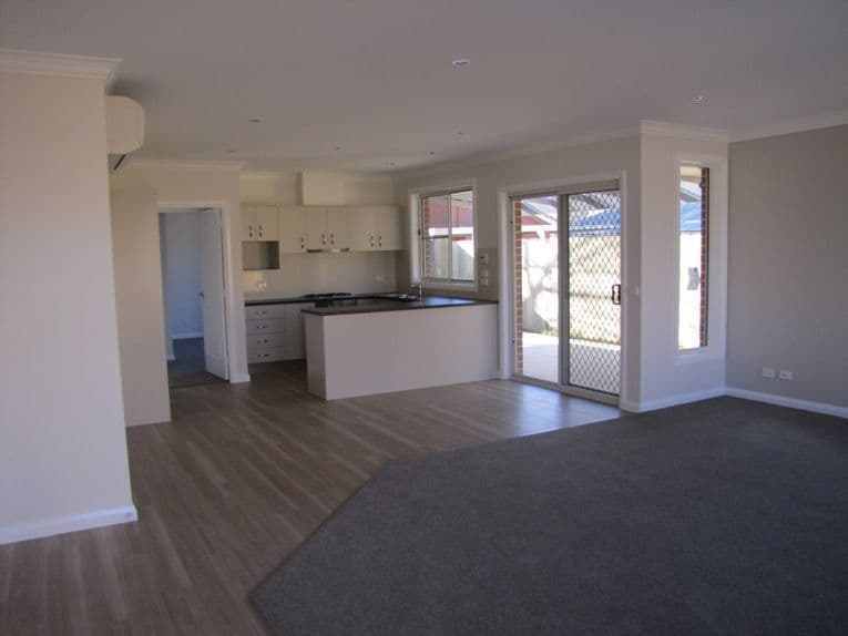 68 Lambert Street, BATHURST NSW 2795, Bathurst - Thumbnail 6