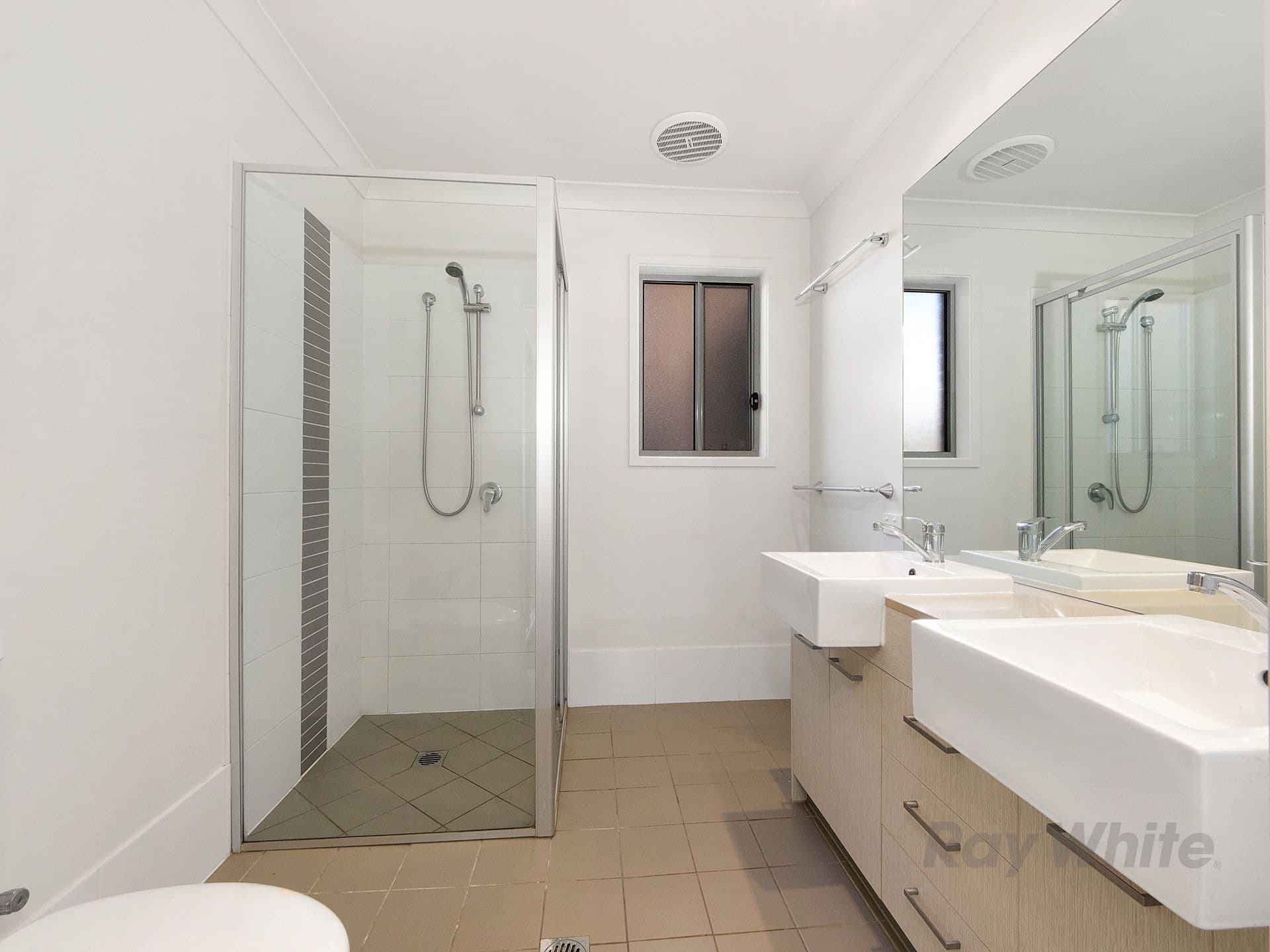 26 Brookside Circuit, Ormeau QLD 4208, Ormeau - Thumbnail 7