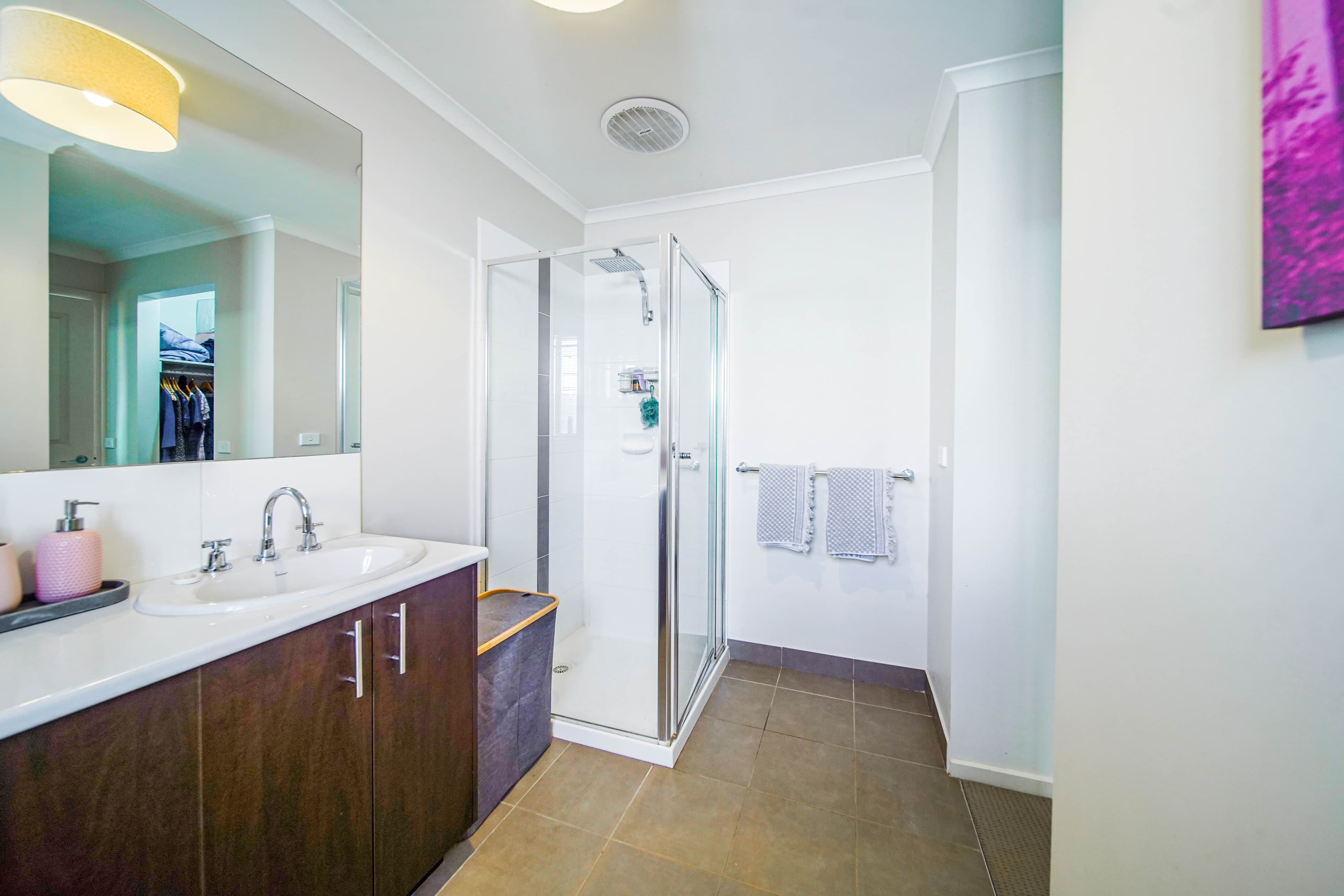 9 Loretta Court, Seabrook - Thumbnail 7