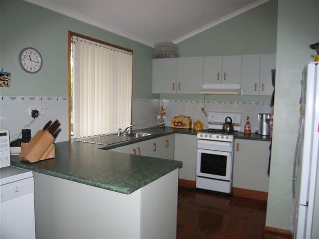 222  Larnook Street, UPPER LOCKYER QLD 4352, Upper Lockyer - Thumbnail 2