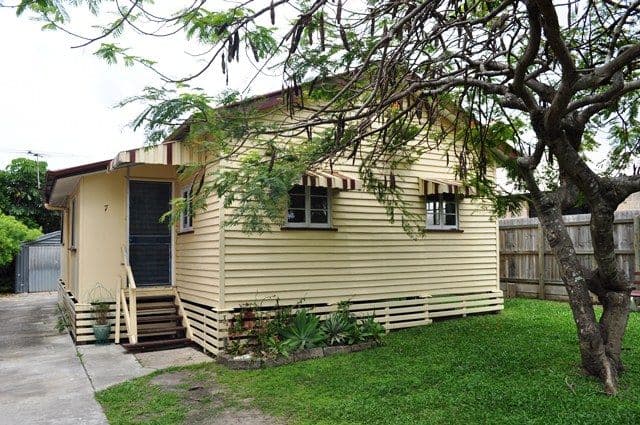 7 Handsworth Street, CLONTARF QLD 4019, Clontarf - Thumbnail 2