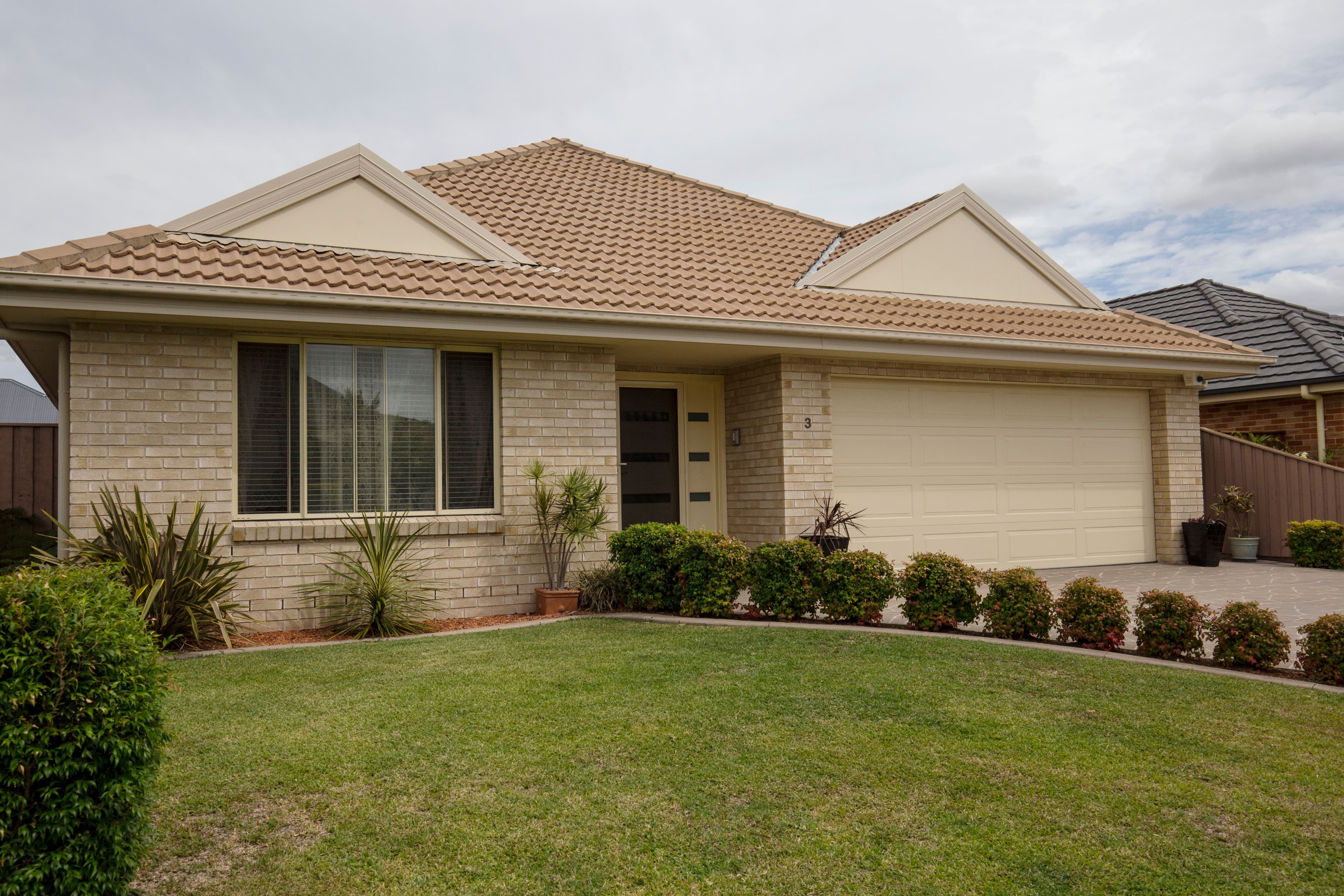24 Leeward Circuit, Tea Gardens - Image 1