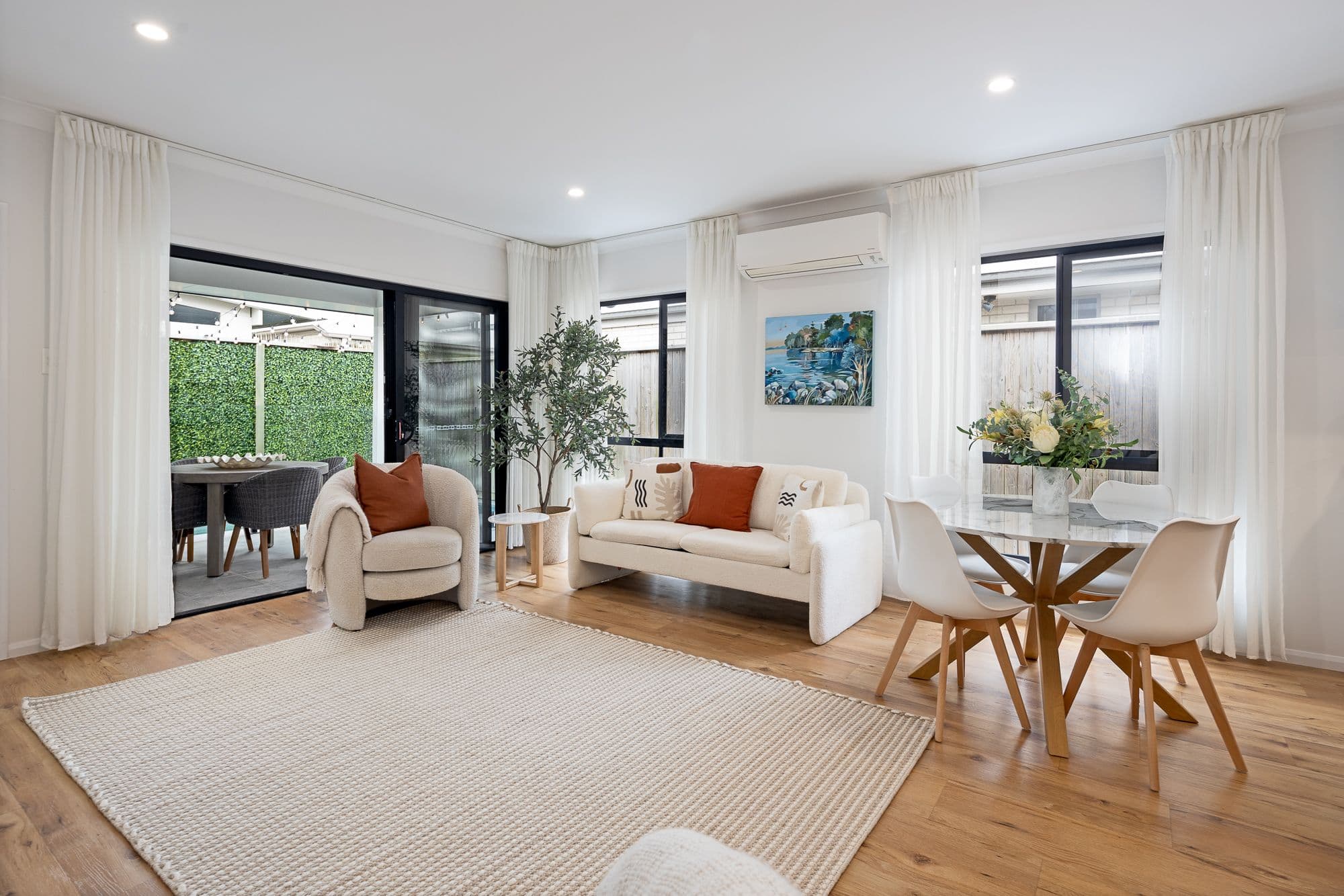 7 Whitehaven Road, Newport QLD 4020, Newport - Thumbnail 5