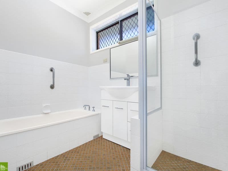 75 Iola Avenue, FARMBOROUGH HEIGHTS NSW 2526, Farmborough Heights - Thumbnail 3