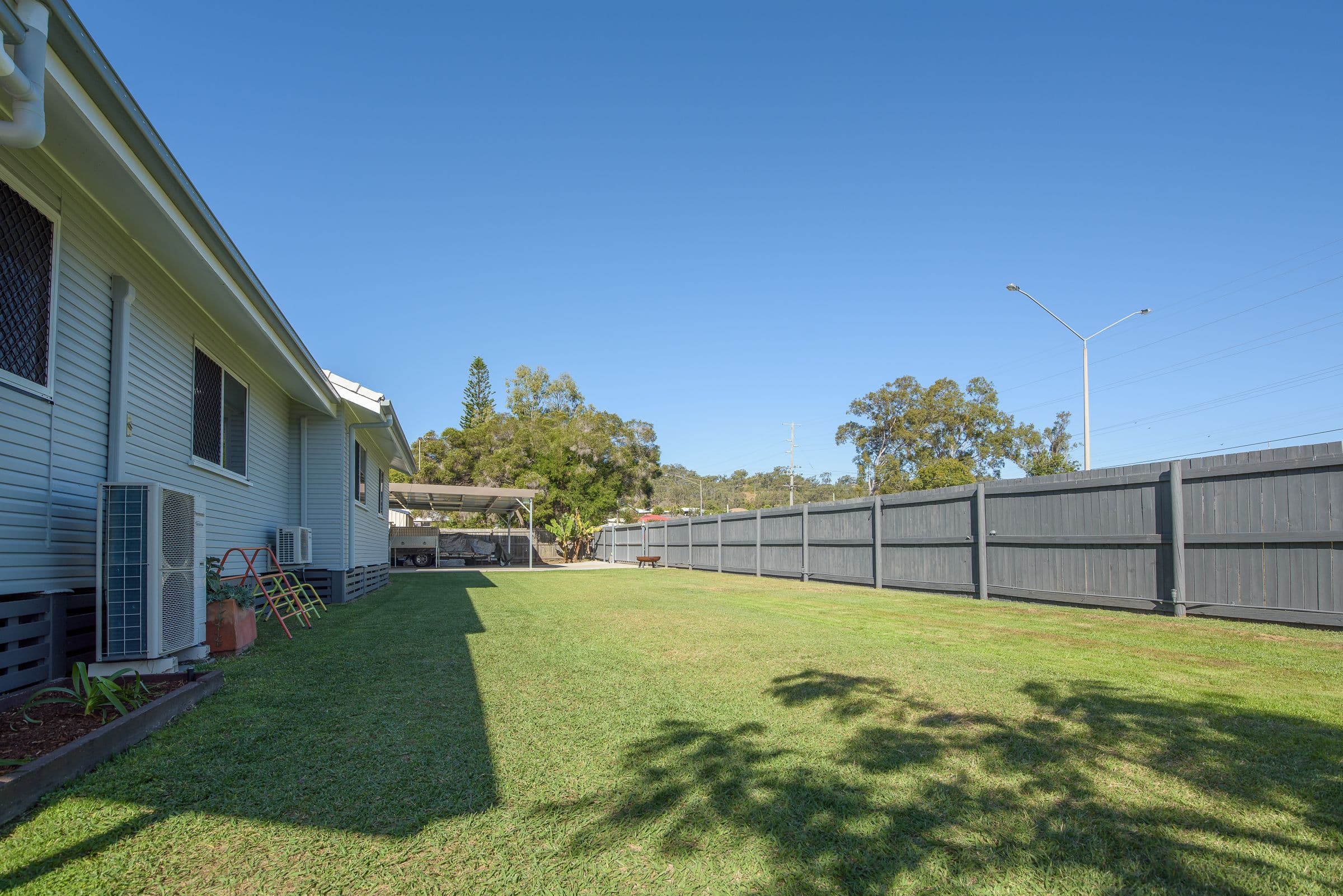 9 Witt Street, West Gladstone QLD 4680, West Gladstone - Thumbnail 4