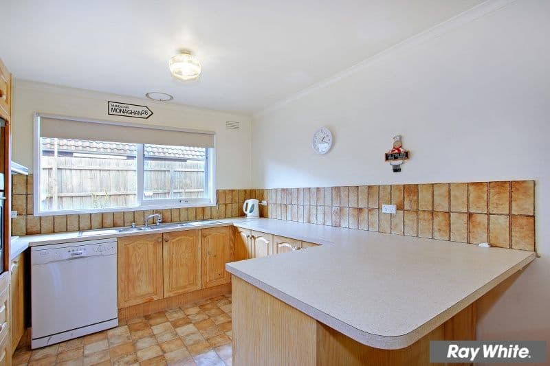 2  Oakland Street, MORNINGTON VIC 3931, Mornington - Thumbnail 5