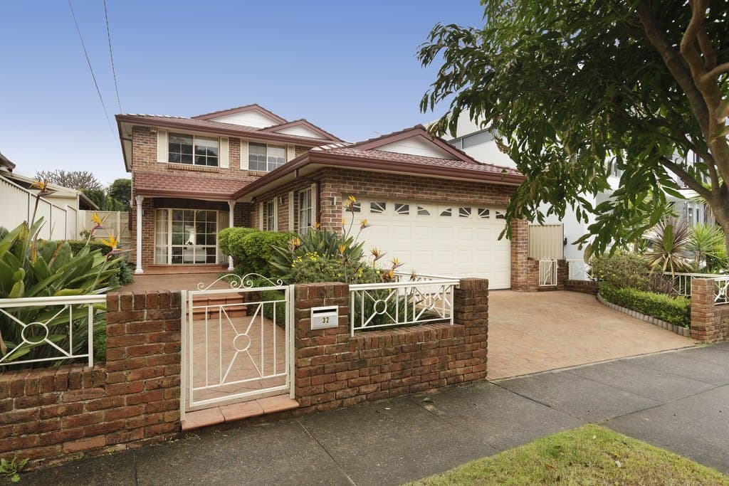 32 Prince Edward Circle, Pagewood - Image 1
