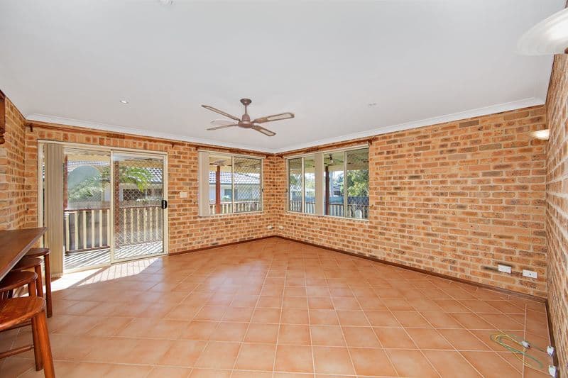 4 Papala Avenue, BATEAU BAY NSW 2261, Bateau Bay - Thumbnail 4