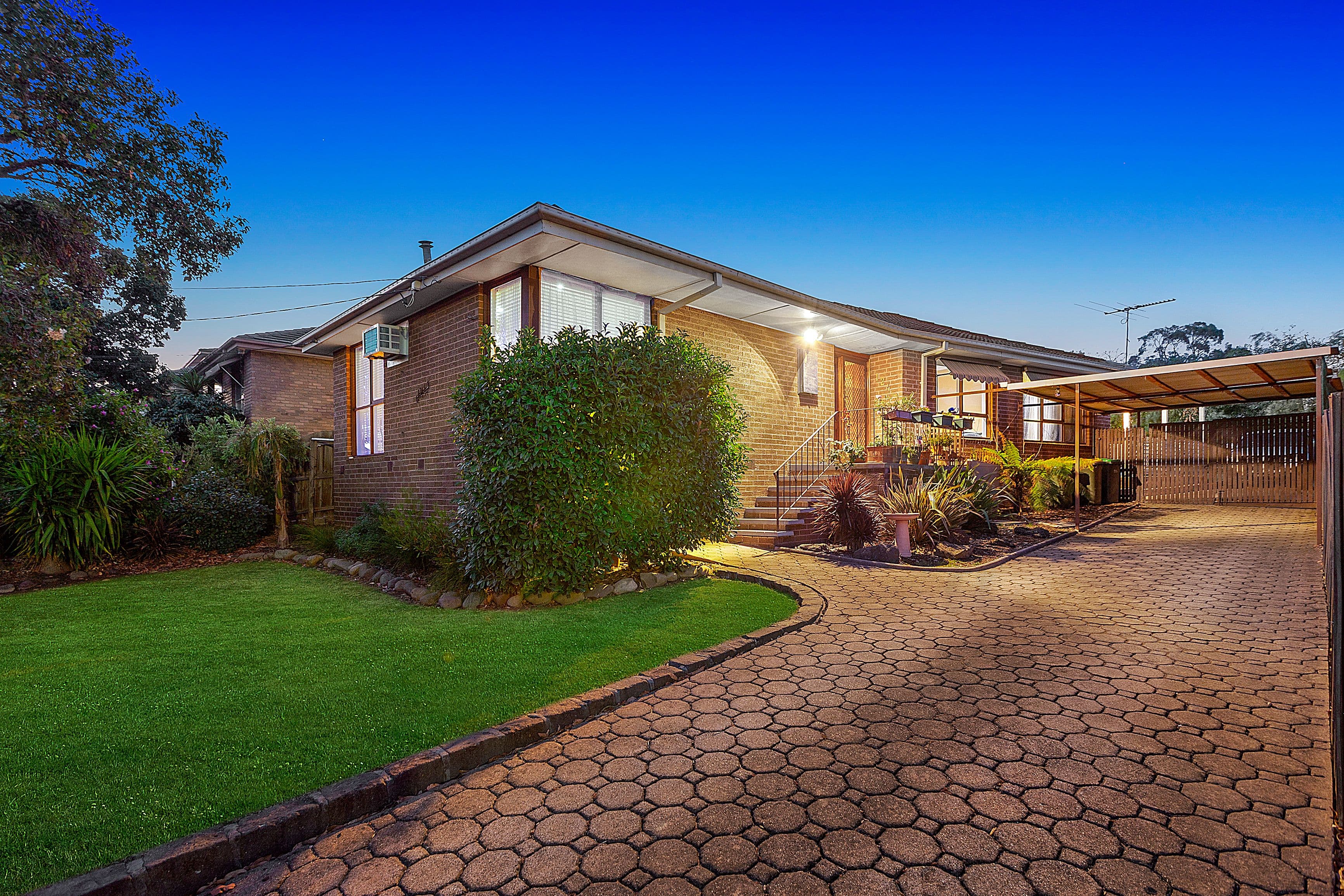 124 Holt Parade, Bundoora VIC 3083, Bundoora - Image 1