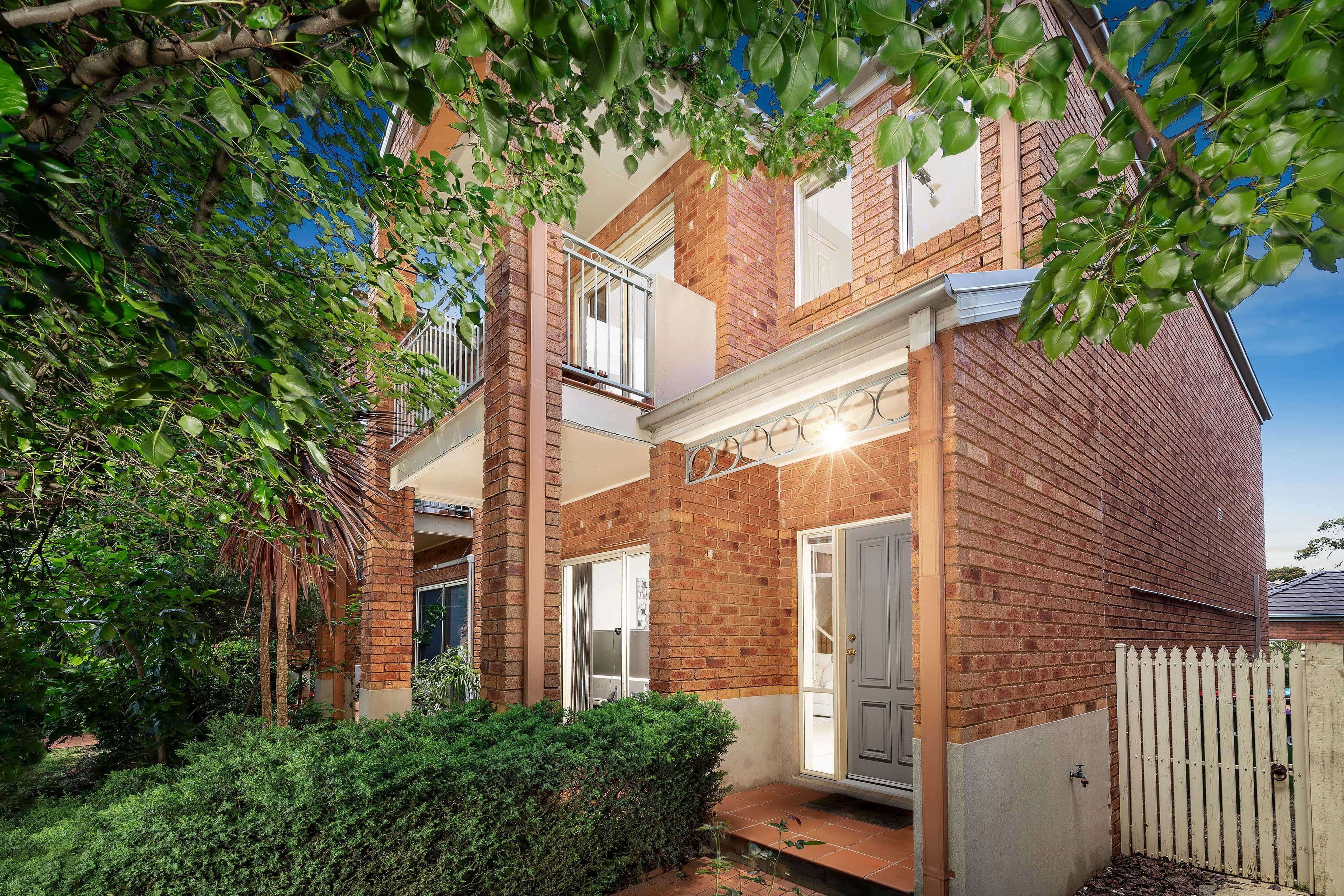 18 St Laurent Rise, Knoxfield VIC 3180, Knoxfield - Image 1