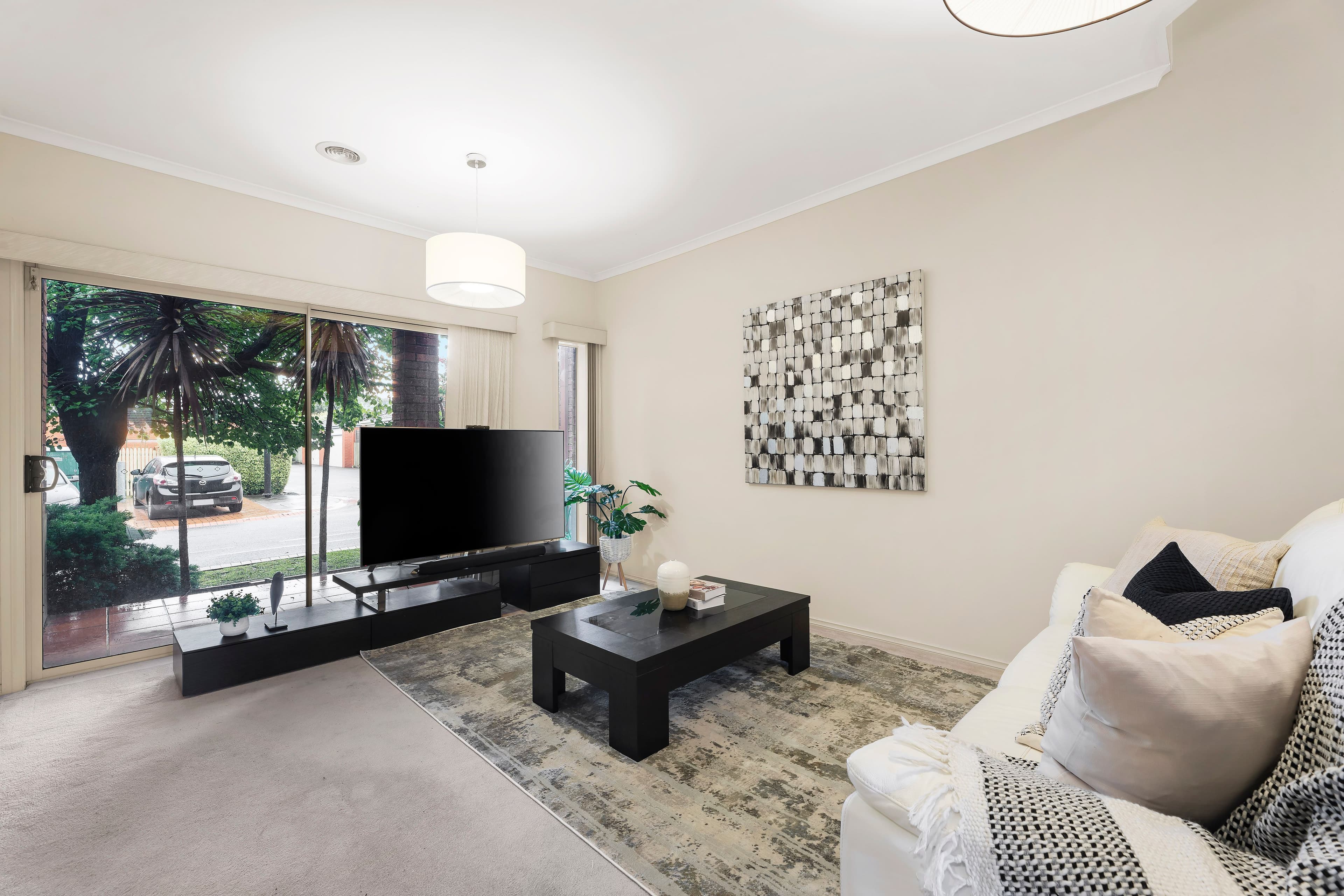 18 St Laurent Rise, Knoxfield VIC 3180, Knoxfield - Thumbnail 4