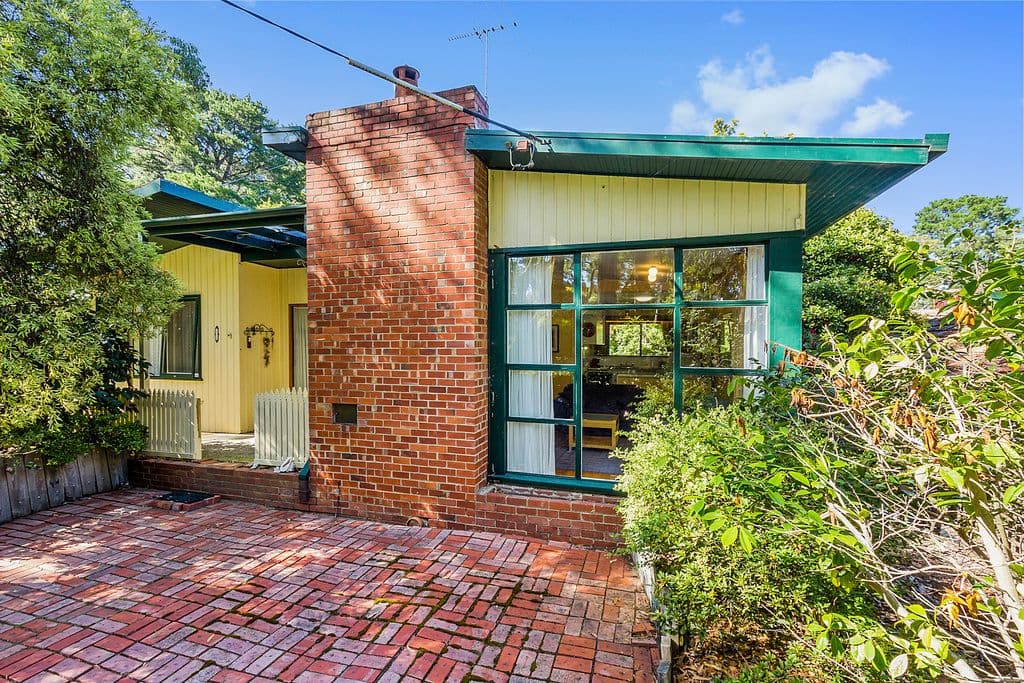 21 Pine Crescent, Ringwood North VIC 3134, Ringwood North - Thumbnail 3