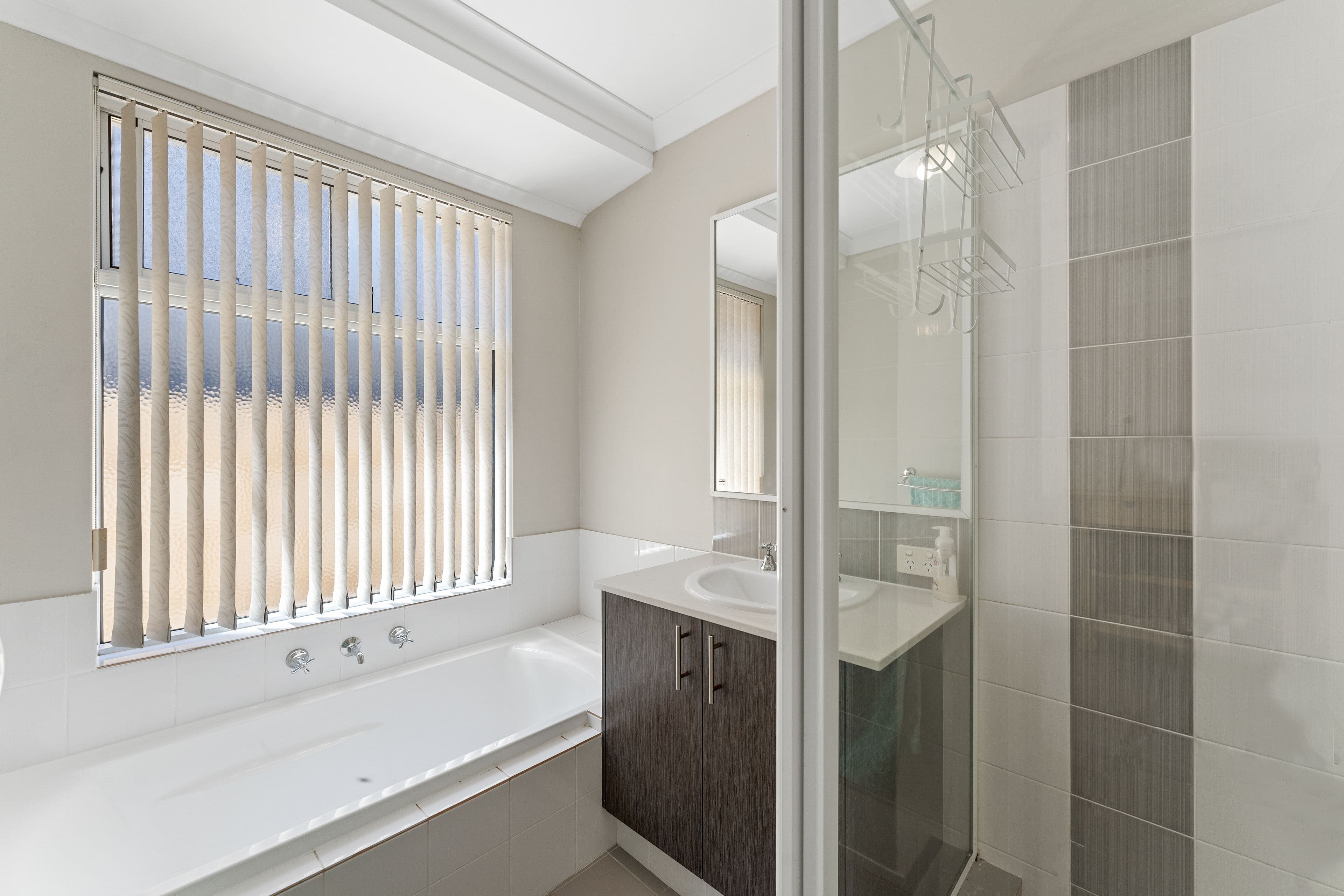 15 Kingcote Road, Baldivis WA 6171, Baldivis - Thumbnail 8