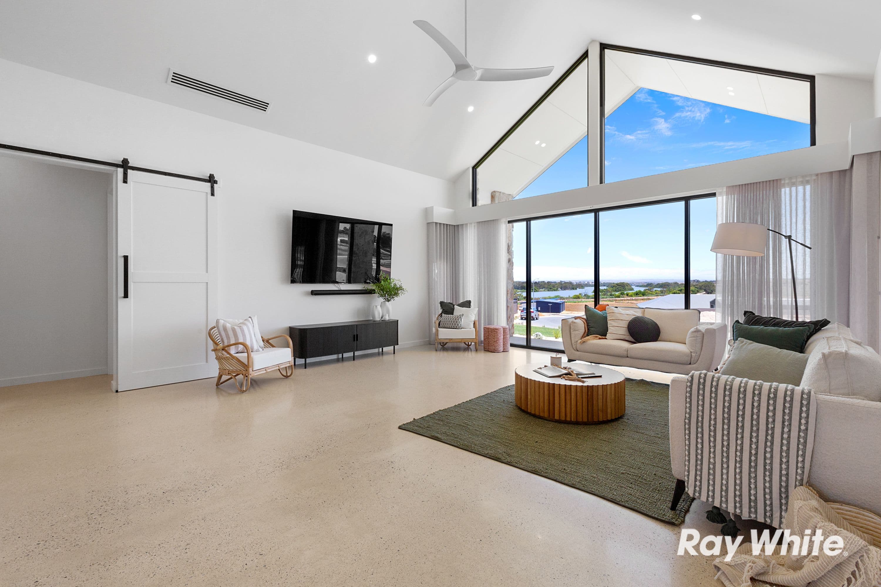 8 Riverpark Road, Long Flat SA 5253, Long Flat - Thumbnail 3