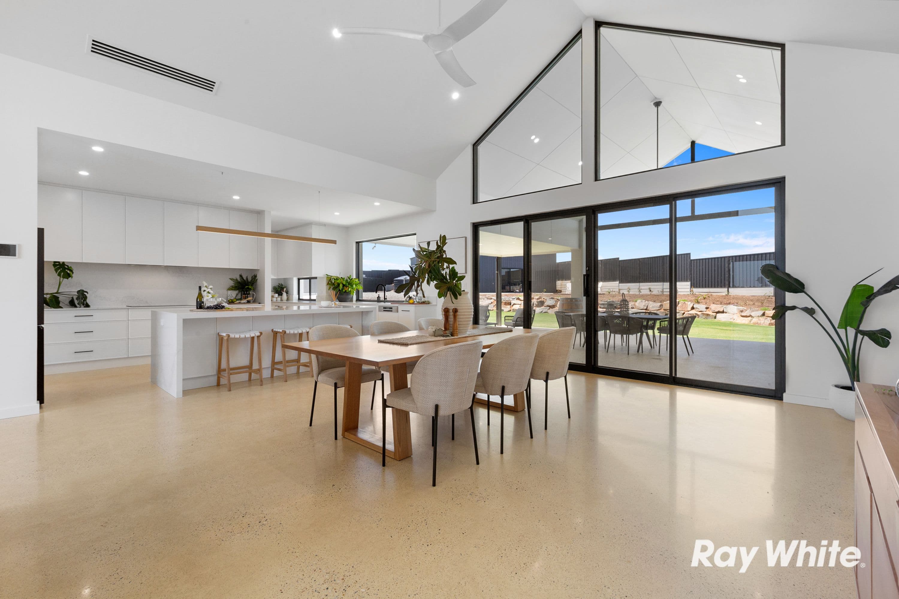 8 Riverpark Road, Long Flat SA 5253, Long Flat - Thumbnail 8